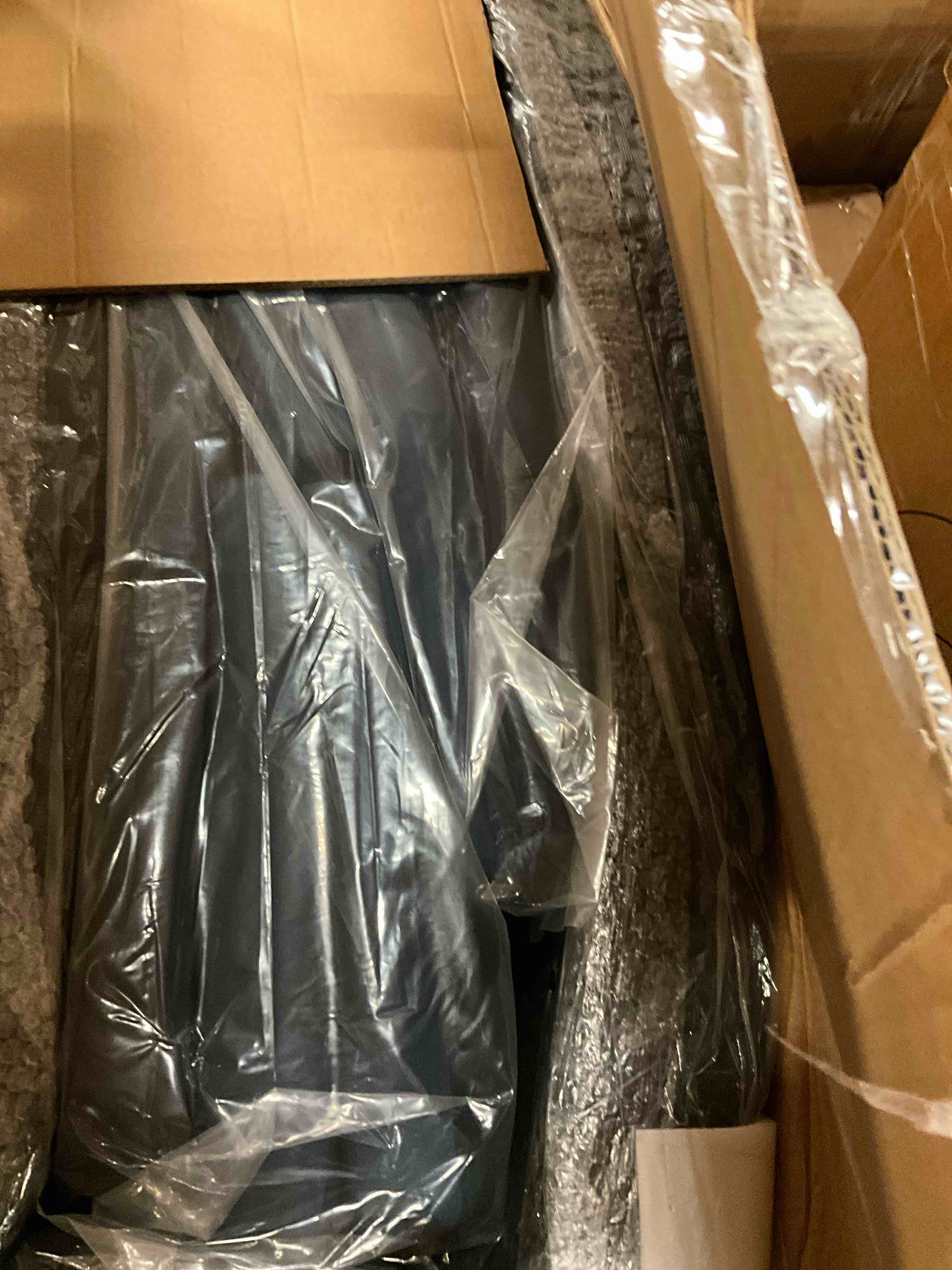 https://s3.amazonaws.com/lotting-images-prod/bidfta/BRN1885076_1745335674578.jpeg