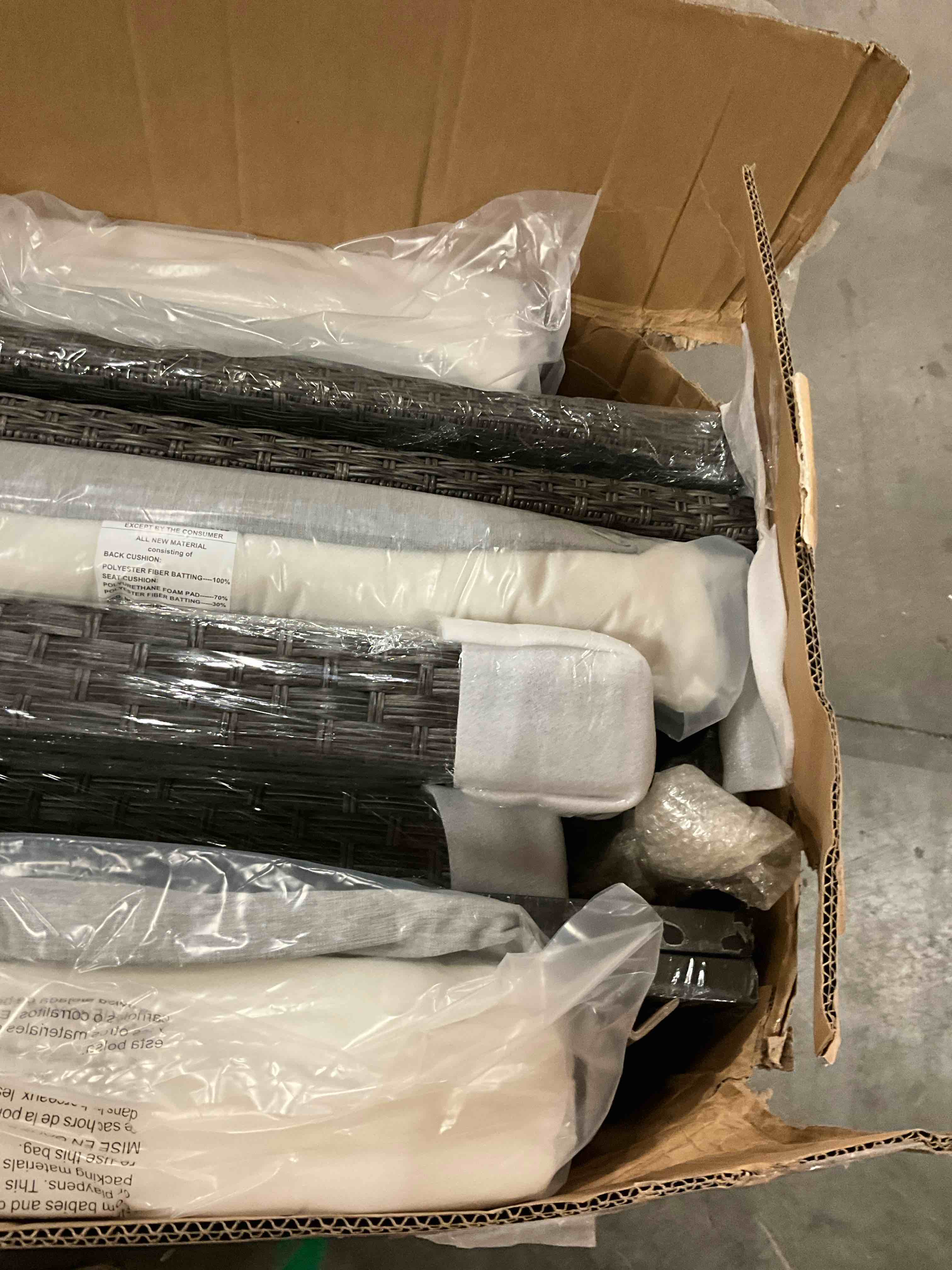 https://s3.amazonaws.com/lotting-images-prod/bidfta/BRN1885080_1745333778672.jpeg