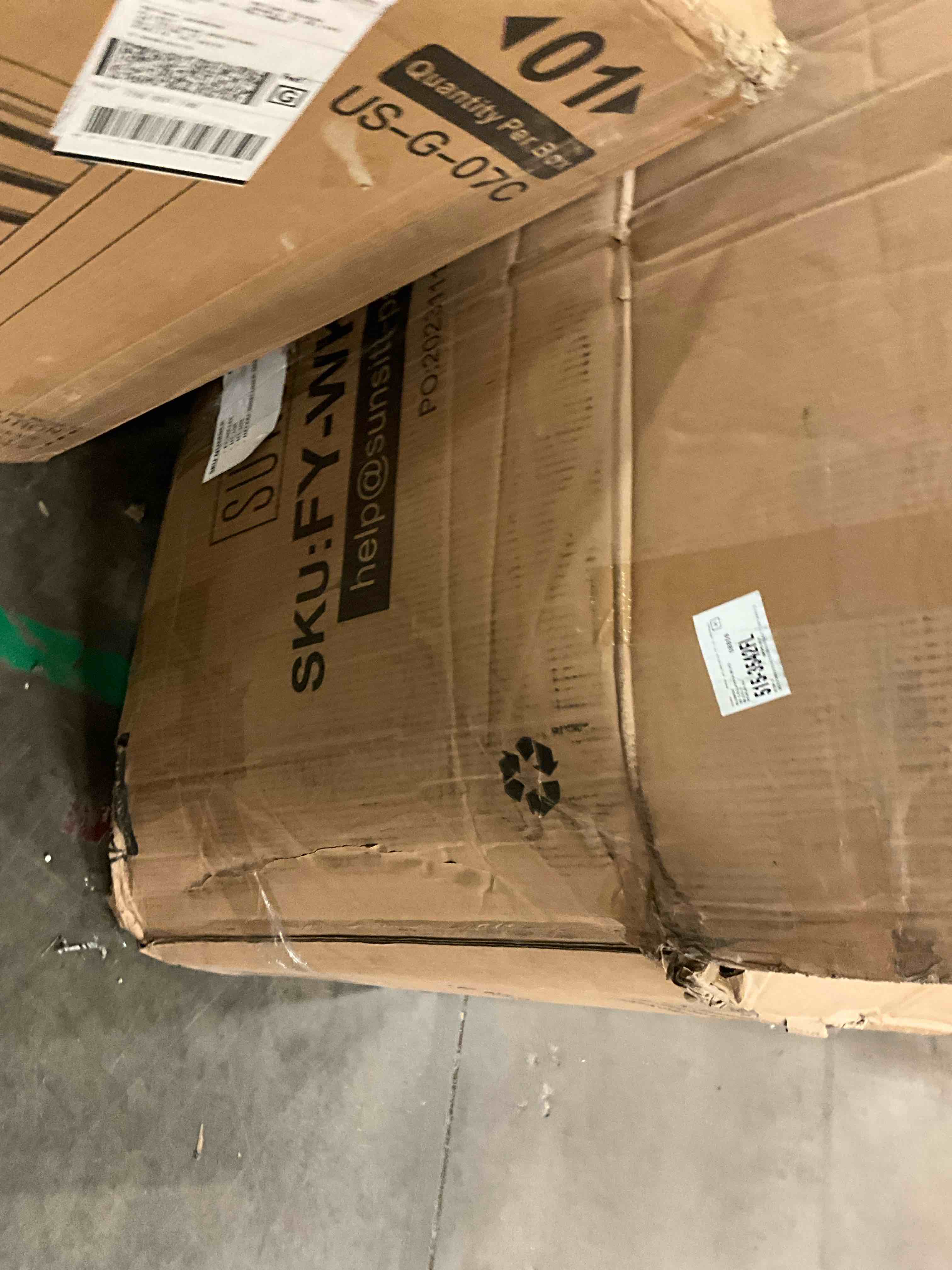 https://s3.amazonaws.com/lotting-images-prod/bidfta/BRN1885080_1745333826283.jpeg