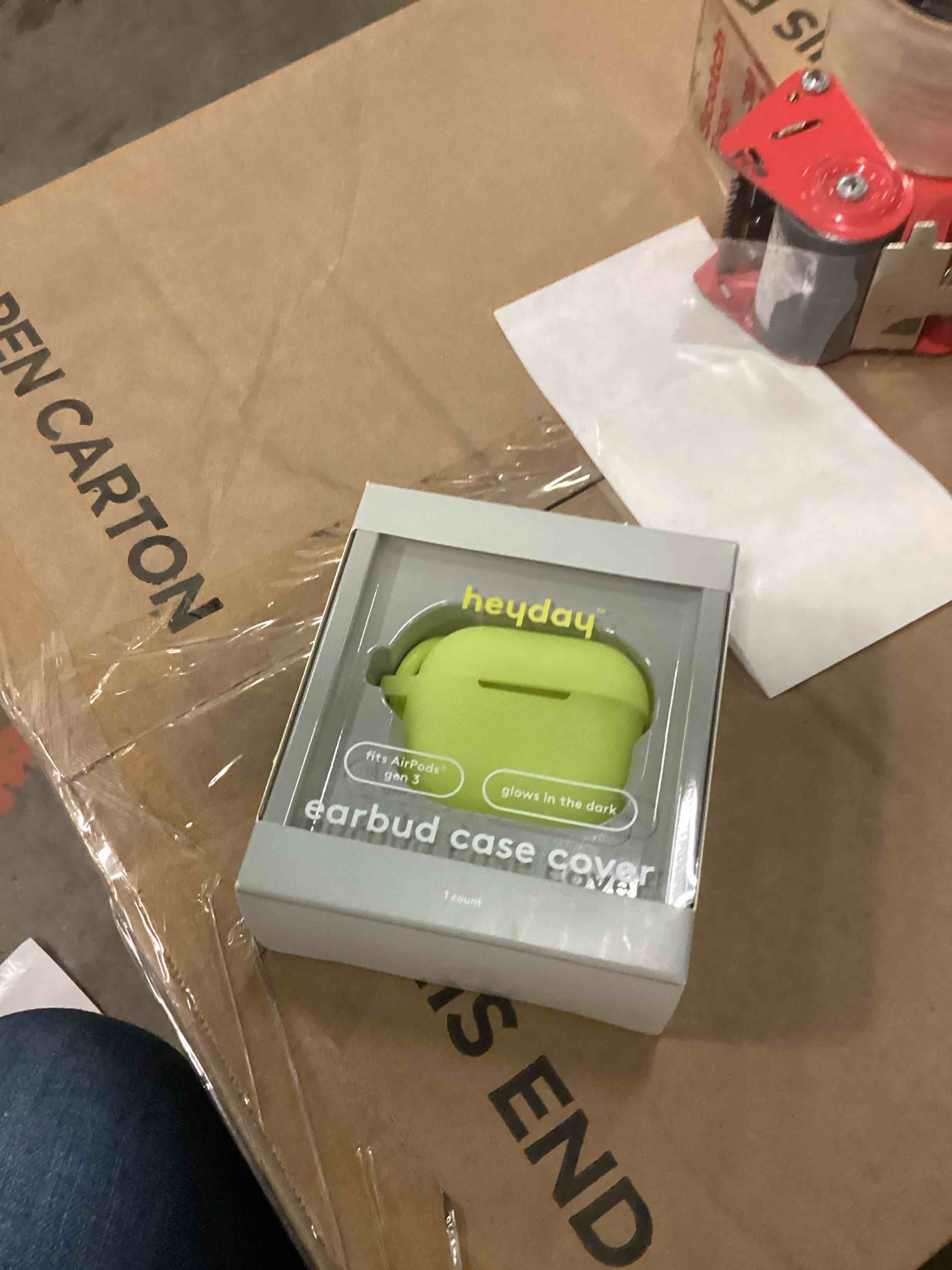 https://s3.amazonaws.com/lotting-images-prod/bidfta/BRN1886952_1749741084712.jpeg