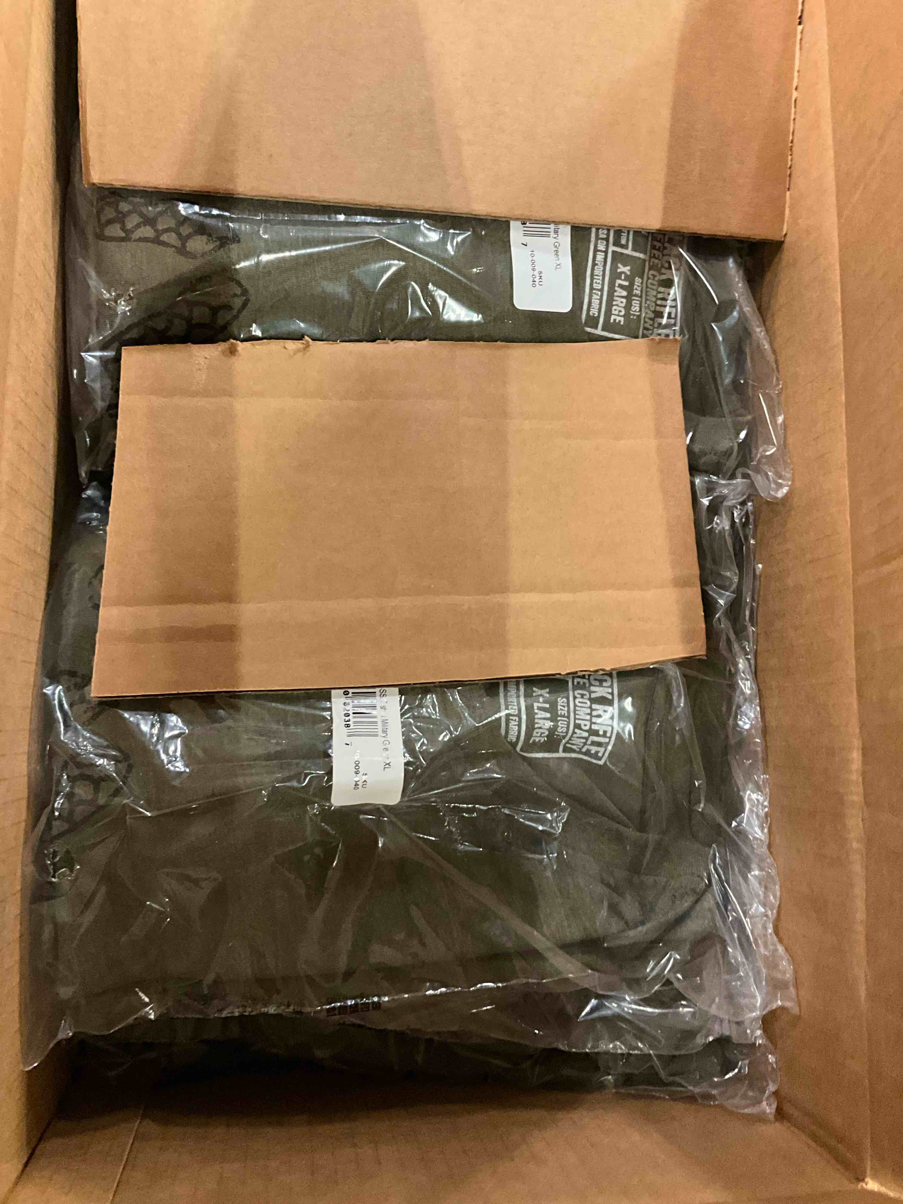 https://s3.amazonaws.com/lotting-images-prod/bidfta/BRN1887579_1754403739432.jpeg