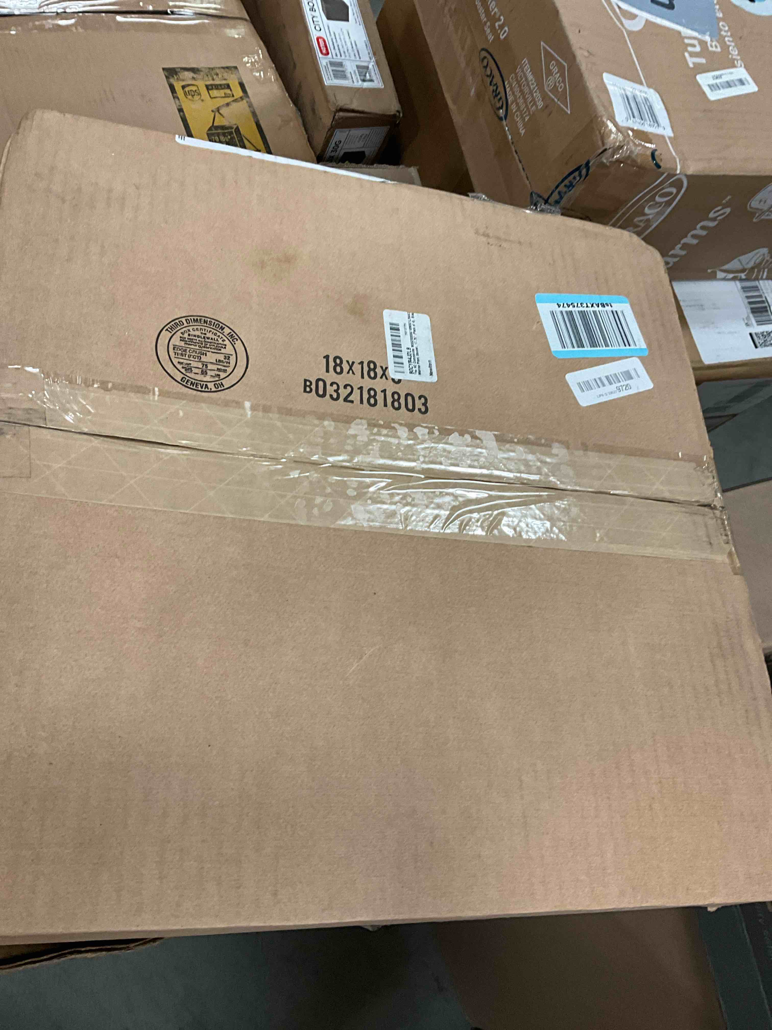 https://s3.amazonaws.com/lotting-images-prod/bidfta/BRN1887841_1754923995254.jpeg