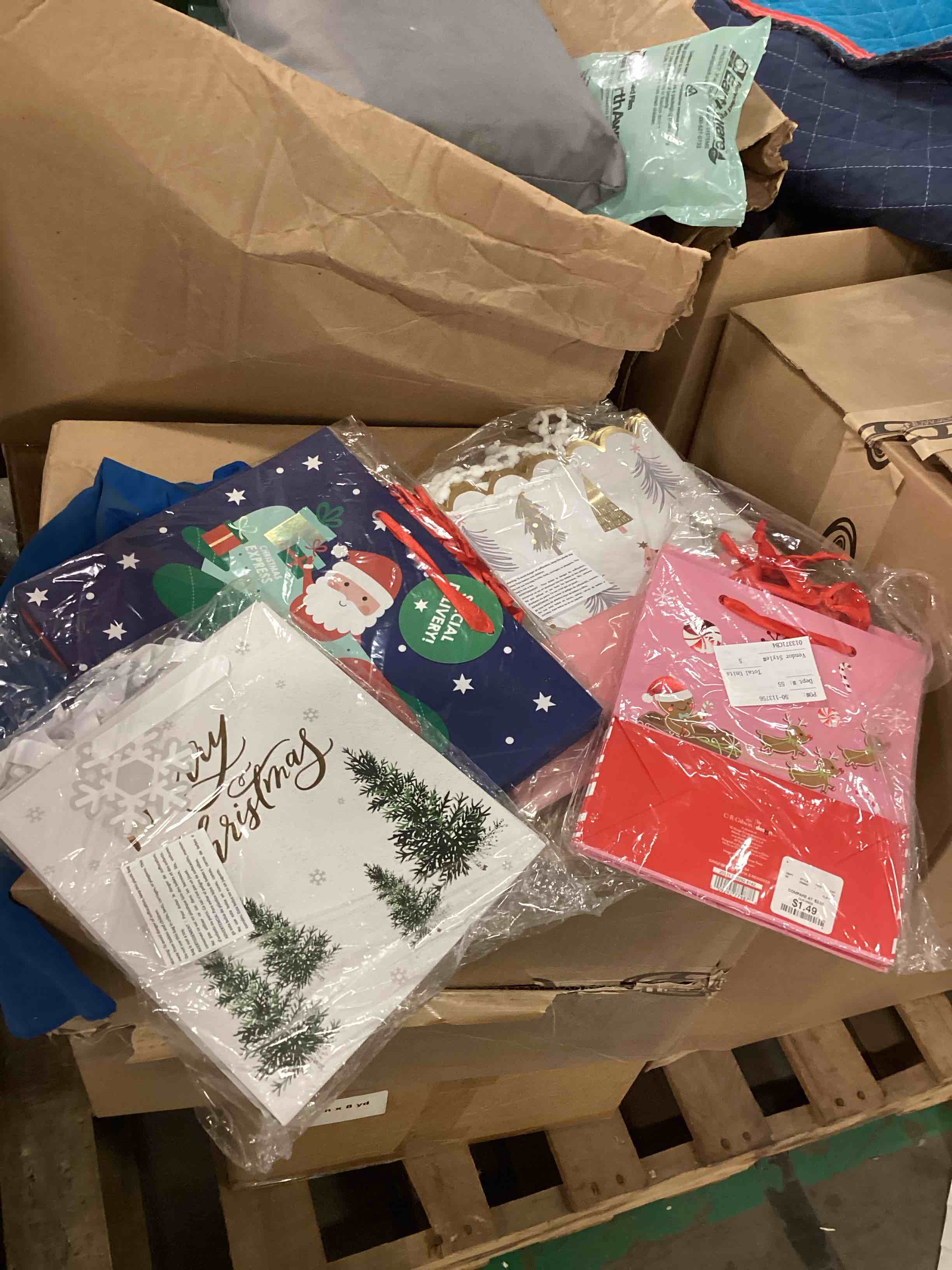 Assorted Gift Bags Christmas  