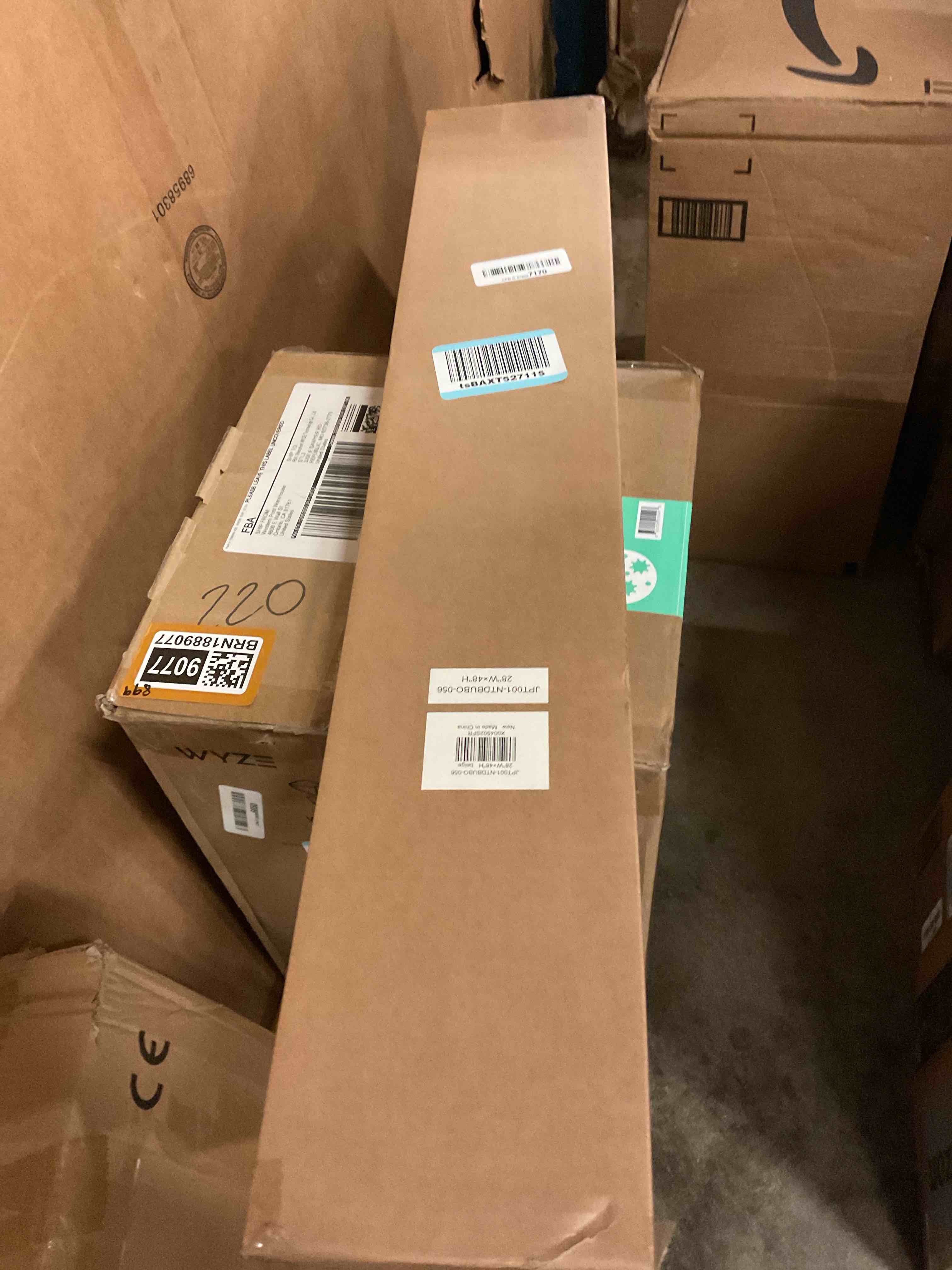 https://s3.amazonaws.com/lotting-images-prod/bidfta/BRN1889078_1745606866741.jpeg