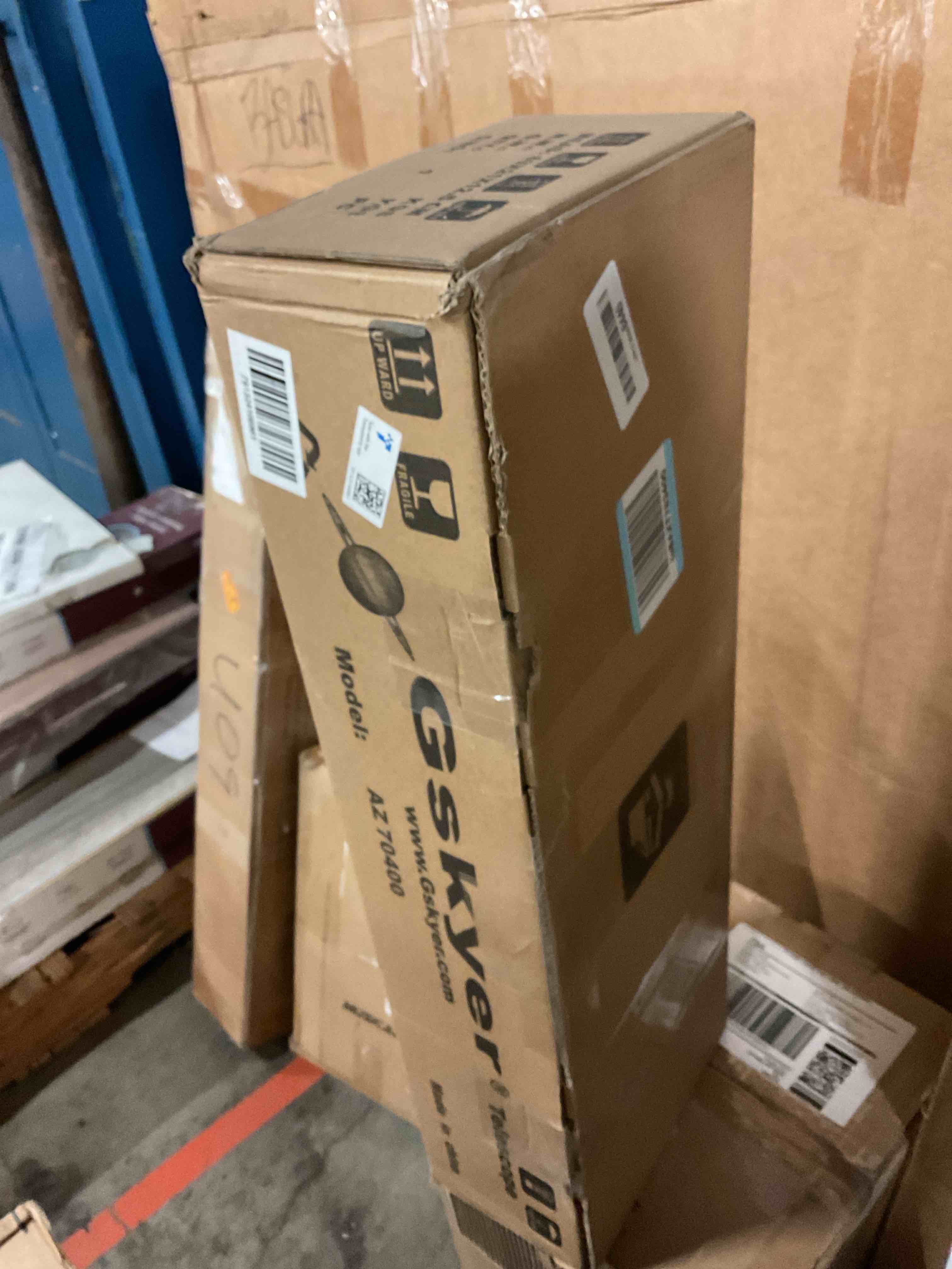https://s3.amazonaws.com/lotting-images-prod/bidfta/BRN1889080_1745607091964.jpeg