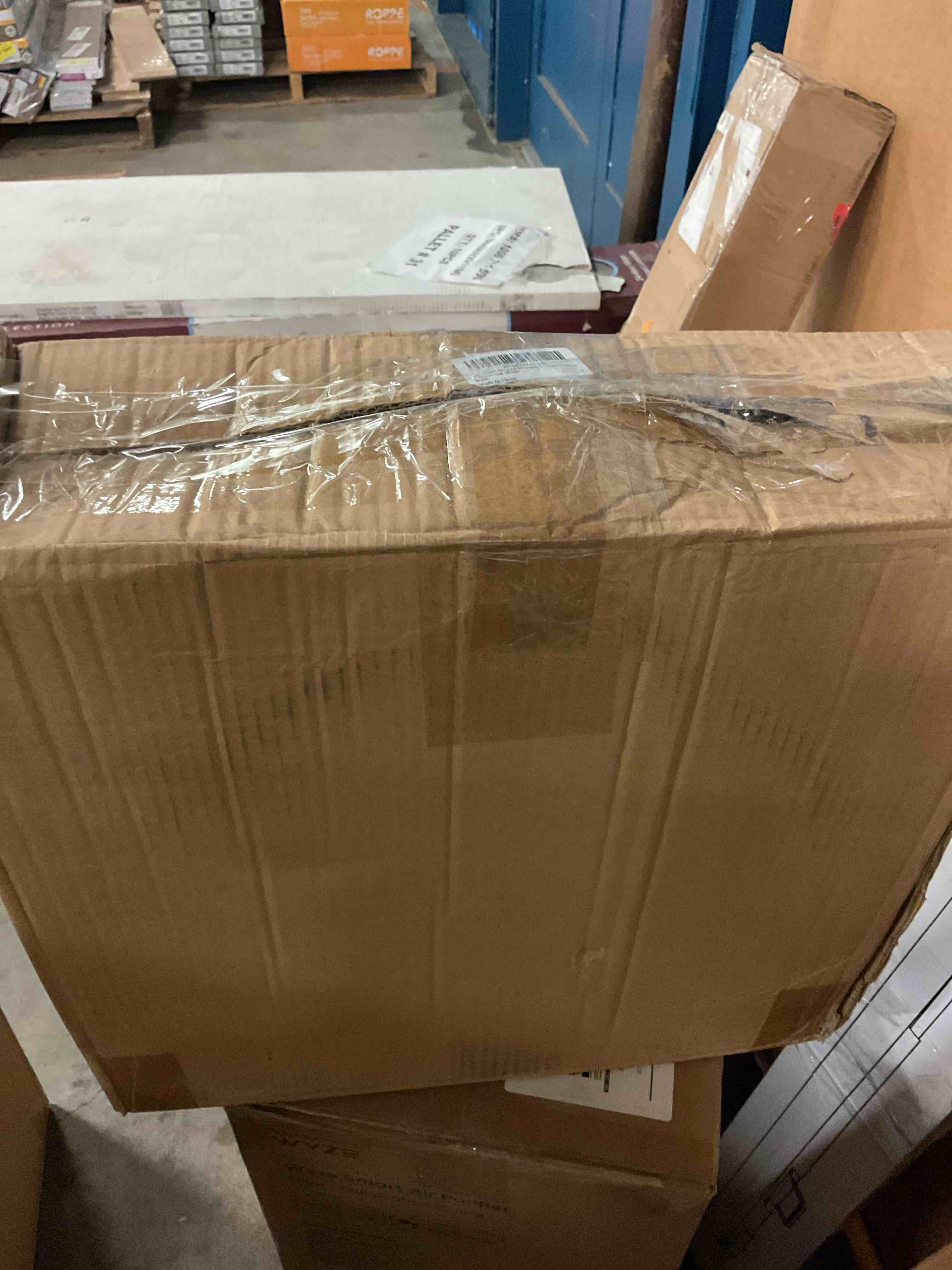 https://s3.amazonaws.com/lotting-images-prod/bidfta/BRN1889092_1745608437444.jpeg