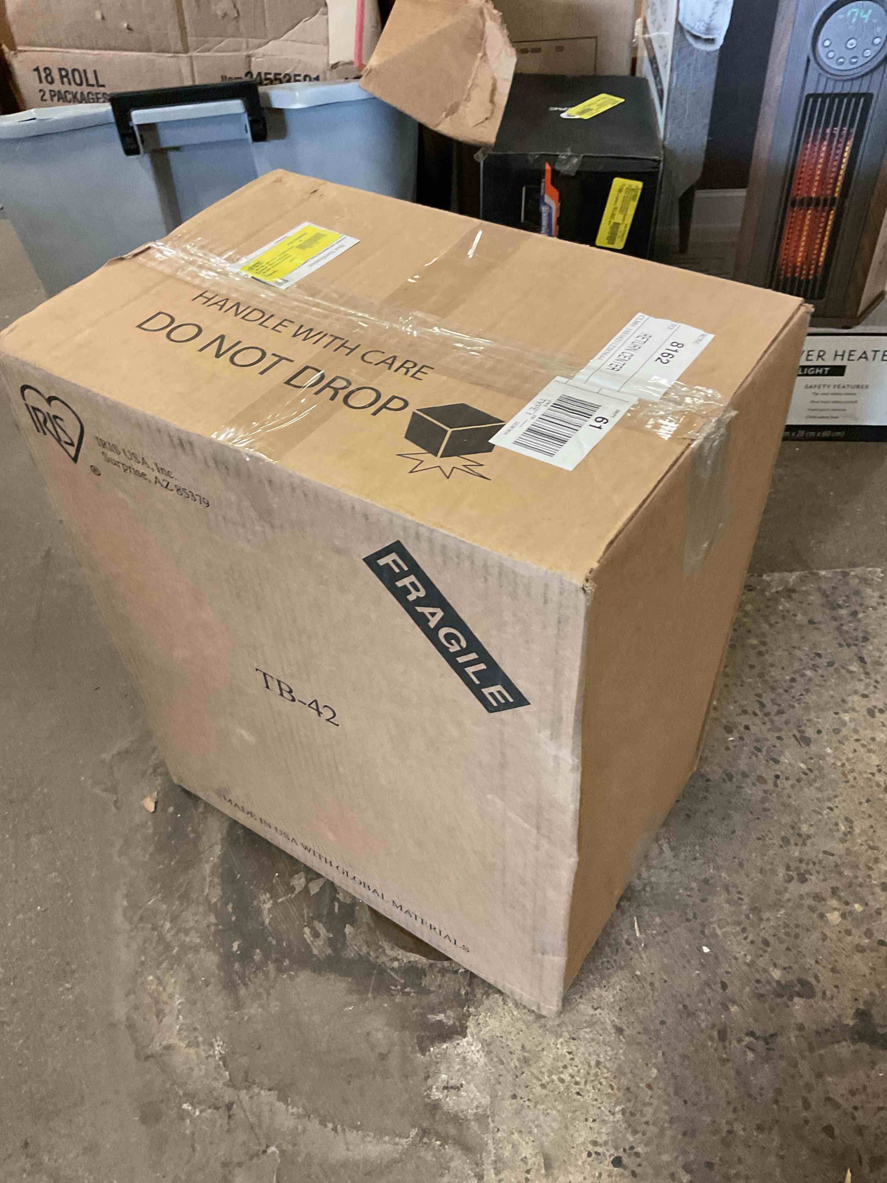 https://s3.amazonaws.com/lotting-images-prod/bidfta/BRN1889147_1745848656721.jpeg