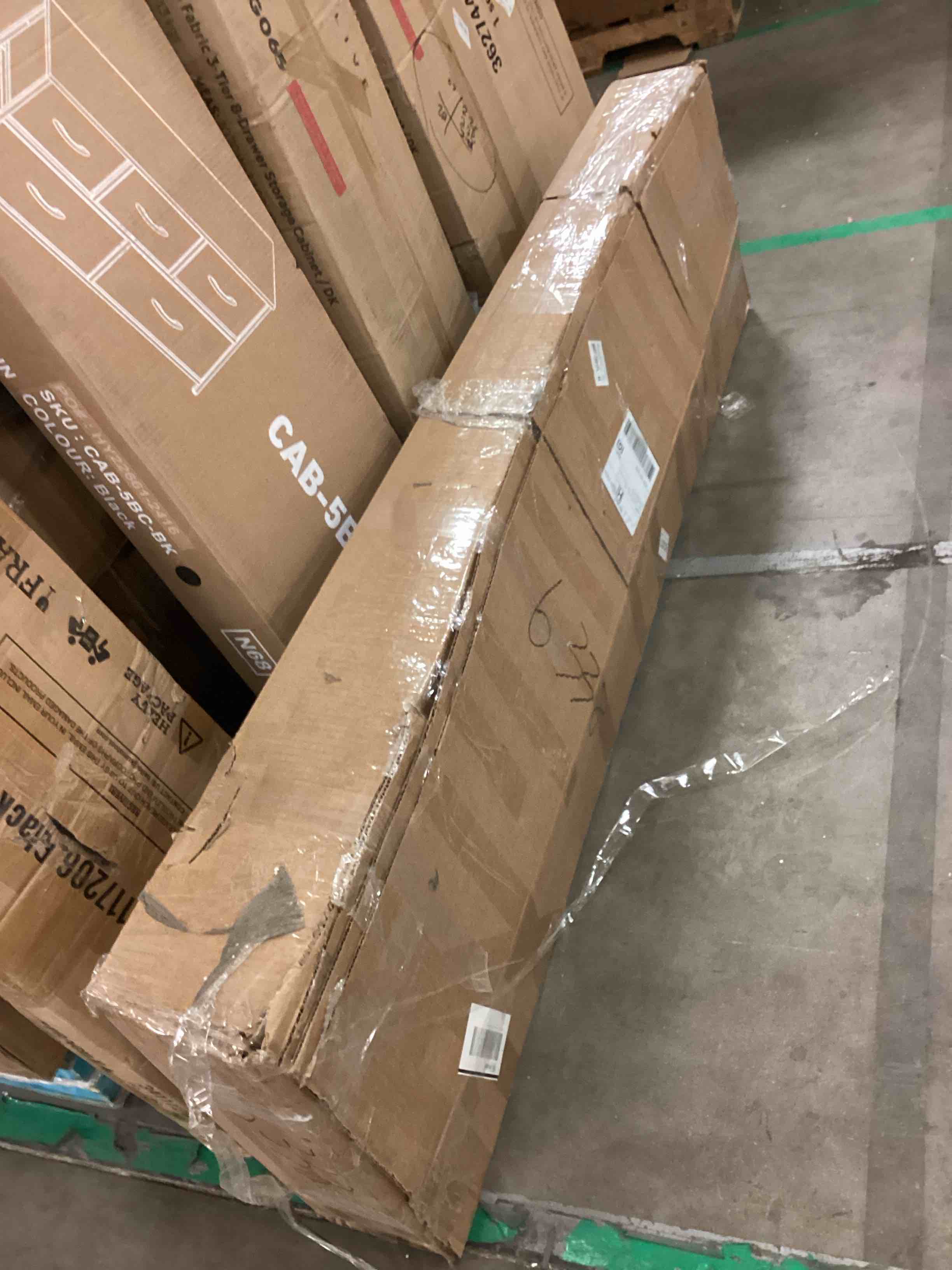 https://s3.amazonaws.com/lotting-images-prod/bidfta/BRN1896395_1746457914856.jpeg