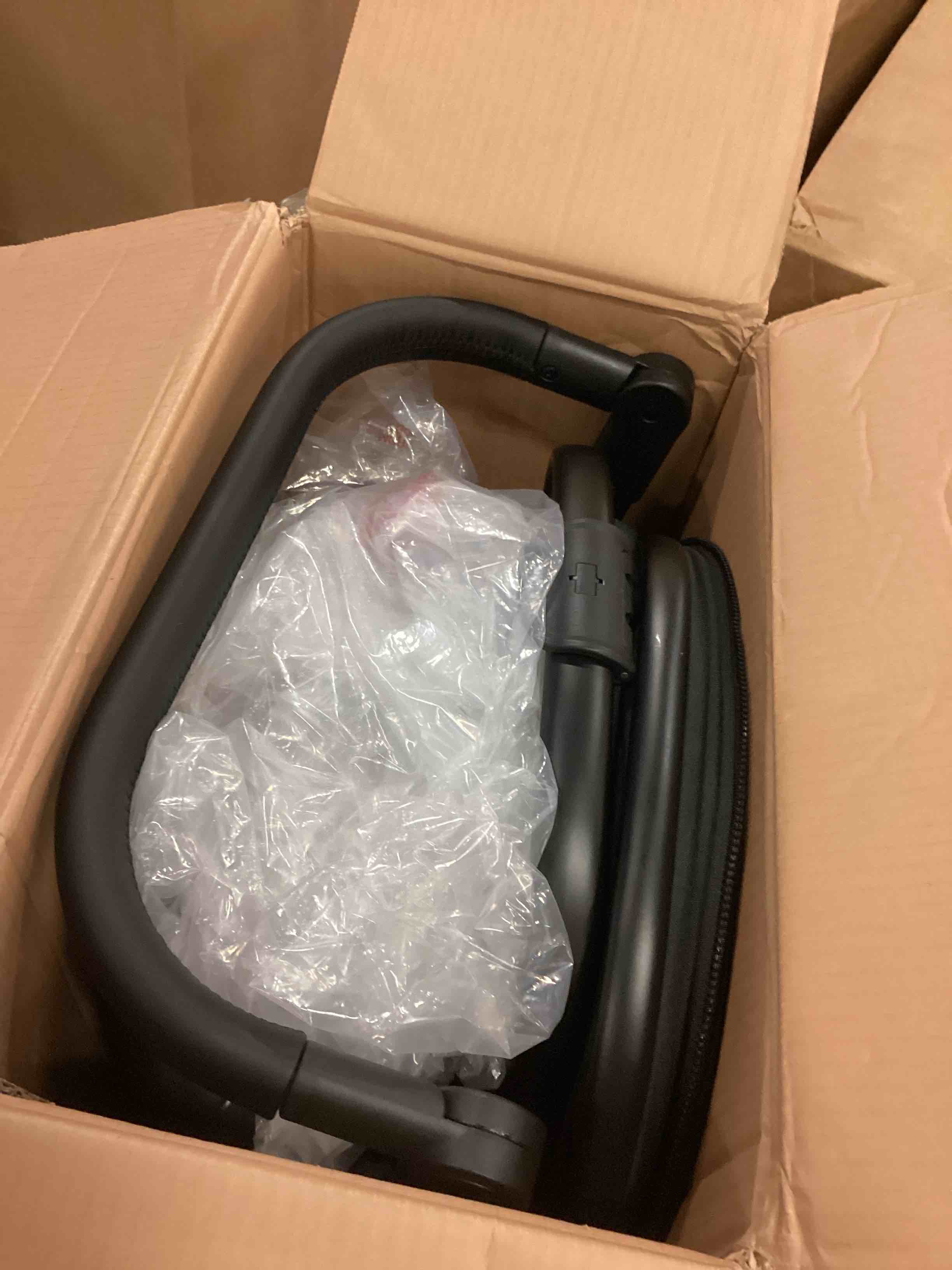 https://s3.amazonaws.com/lotting-images-prod/bidfta/BRN1896509_1746655519500.jpeg