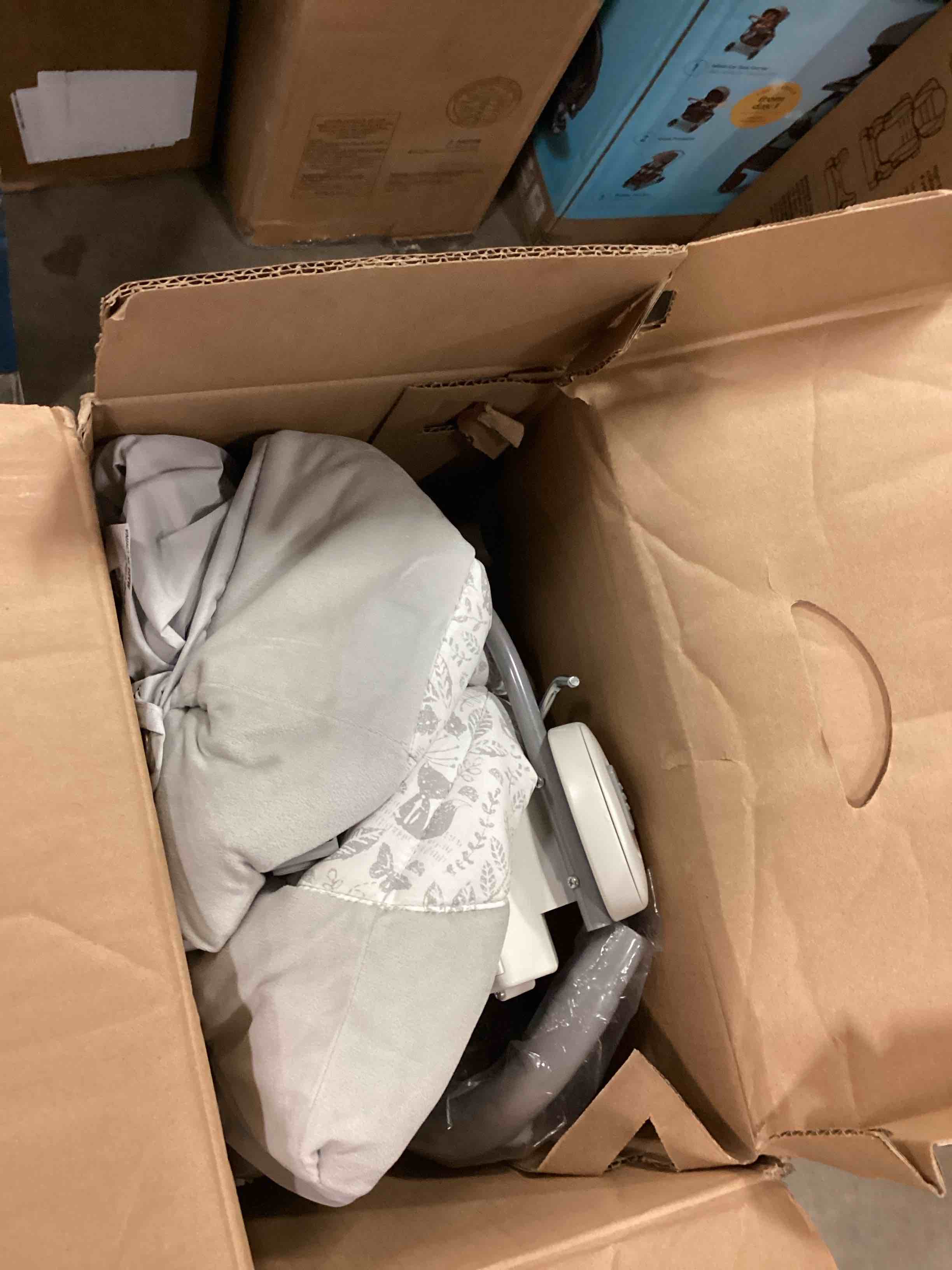 https://s3.amazonaws.com/lotting-images-prod/bidfta/BRN1896517_1746654095413.jpeg