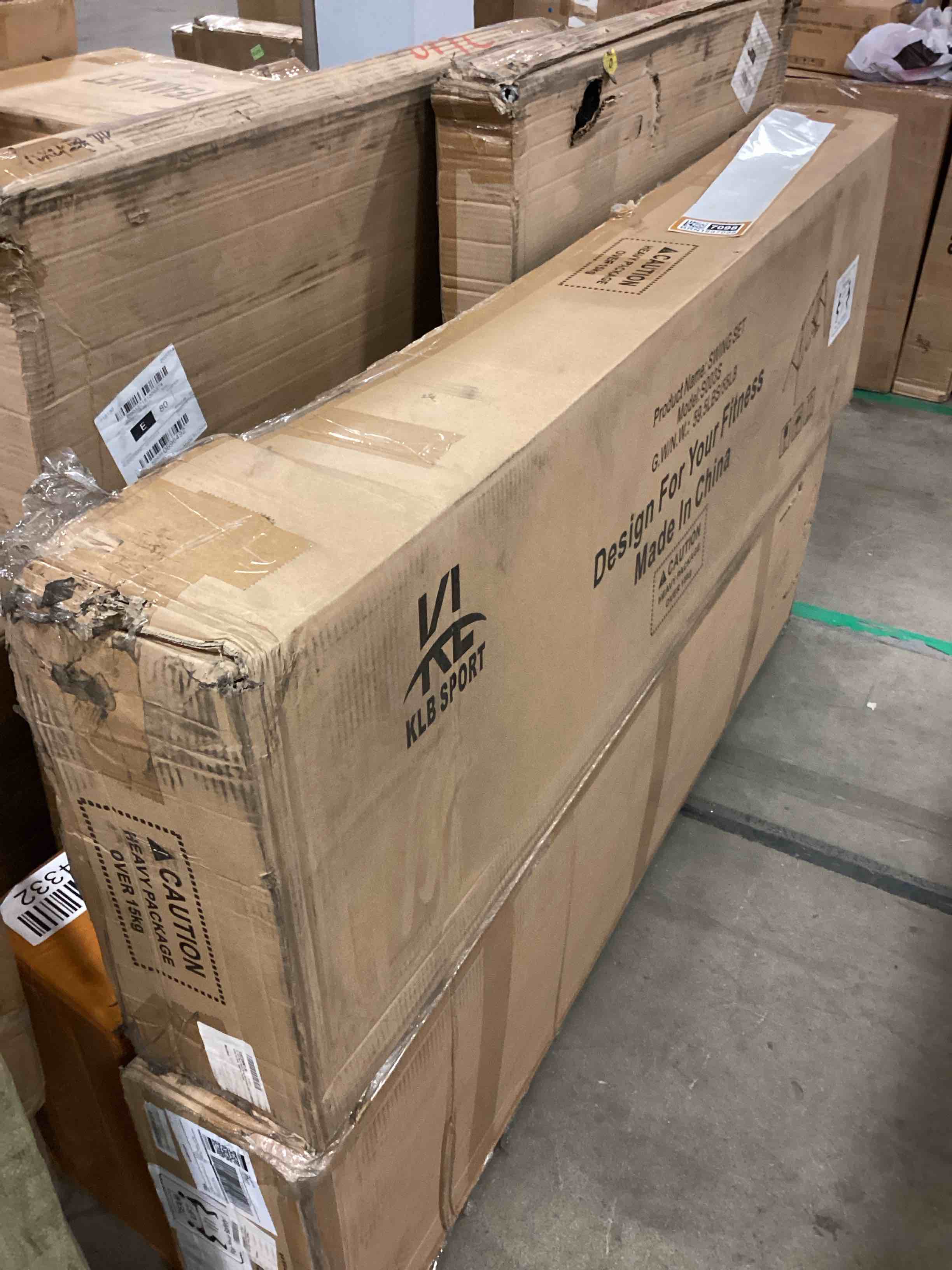 https://s3.amazonaws.com/lotting-images-prod/bidfta/BRN1897129_1750261692925.jpeg