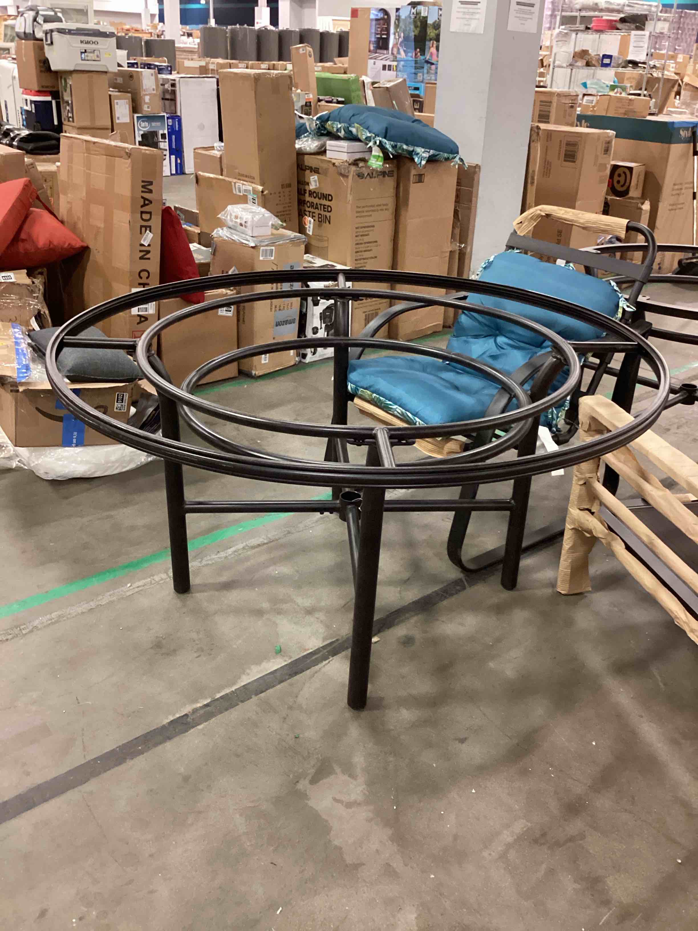 Artisan Collection Round Glass Metal DiningTable with Umbrella Hole by Mallin Casual Furniture In Dark Brown