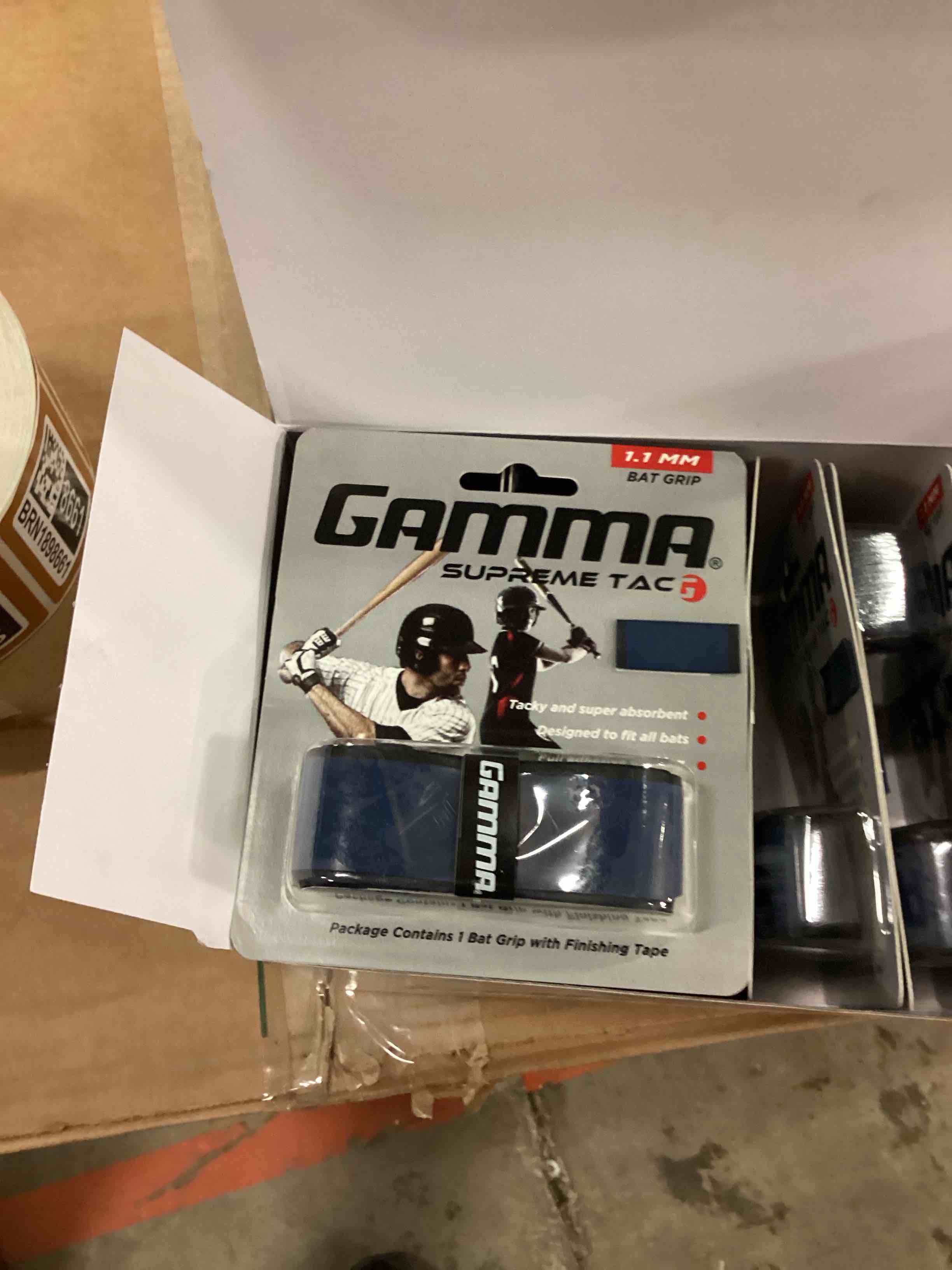 https://s3.amazonaws.com/lotting-images-prod/bidfta/BRN1898655_1752600447349.jpeg
