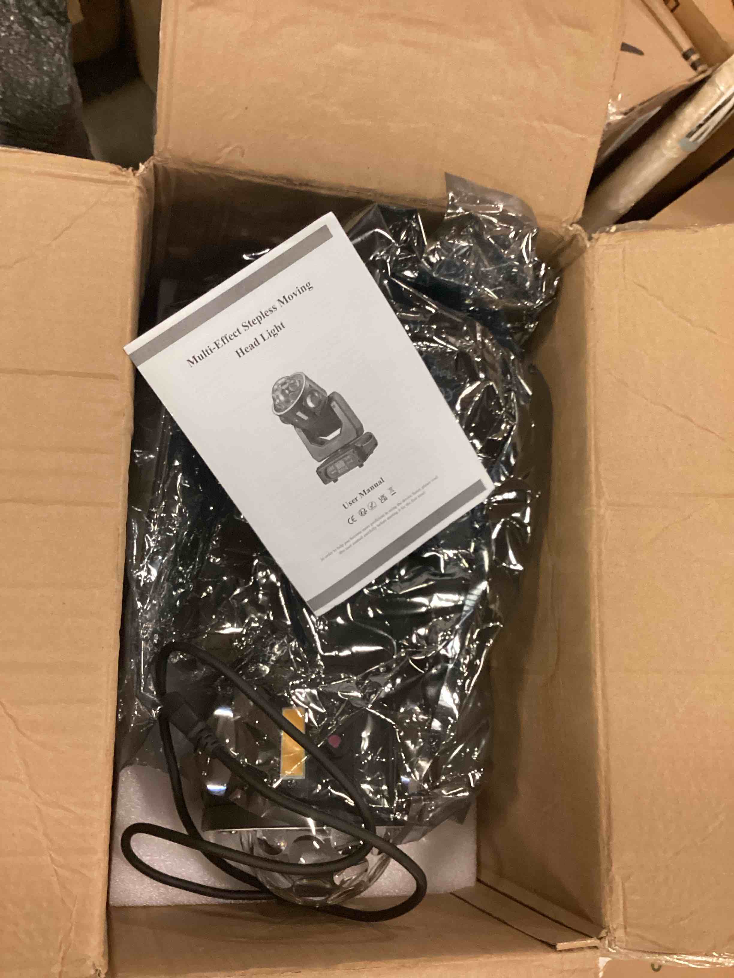 https://s3.amazonaws.com/lotting-images-prod/bidfta/BRN1899127_1753132495830.jpeg