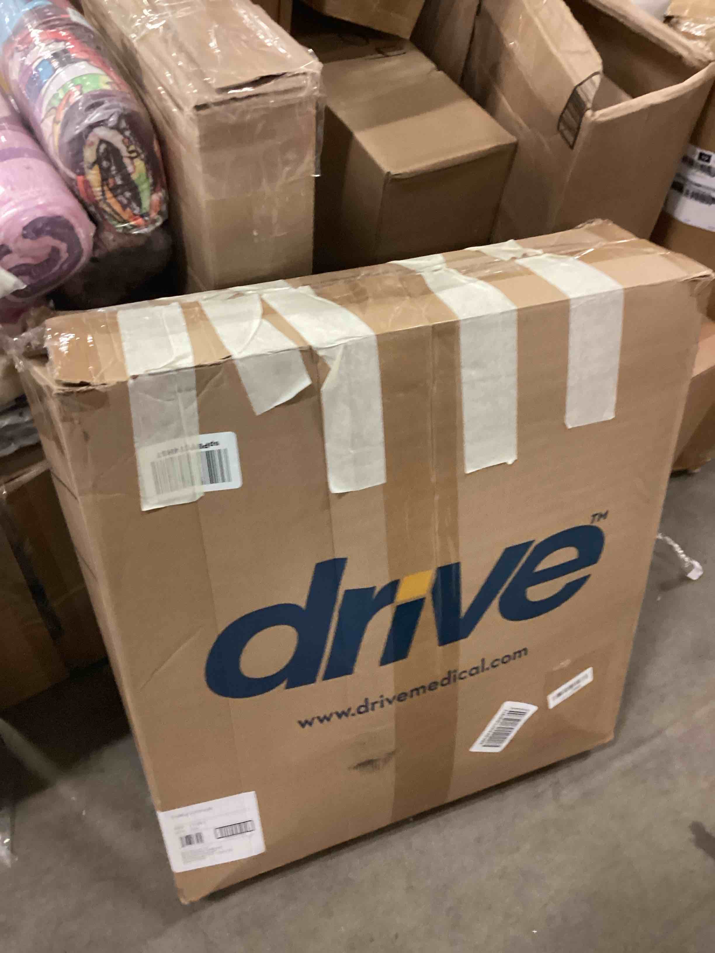 https://s3.amazonaws.com/lotting-images-prod/bidfta/BRN1899232_1753301658210.jpeg
