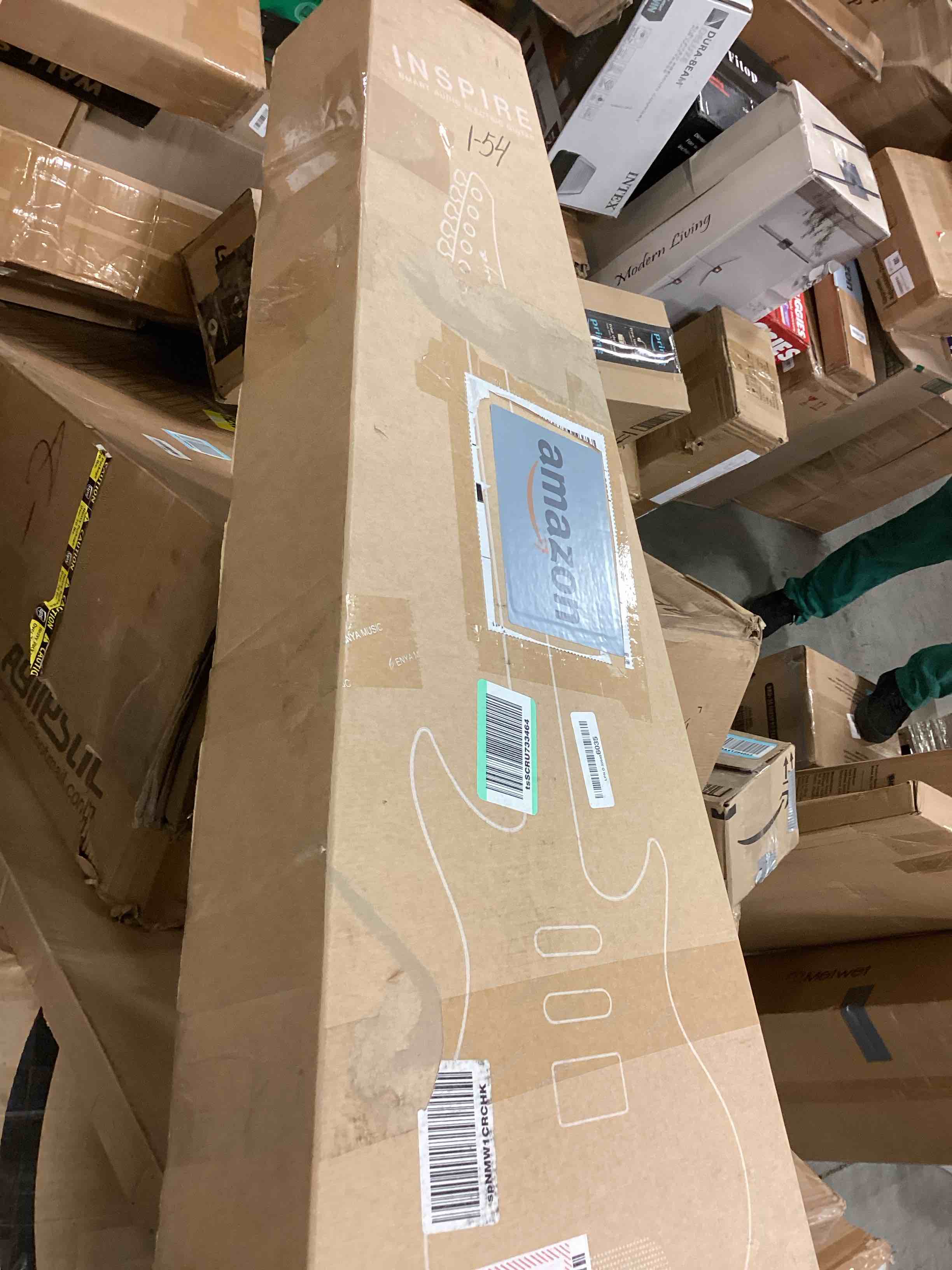 https://s3.amazonaws.com/lotting-images-prod/bidfta/BRN1899491_1754663287397.jpeg