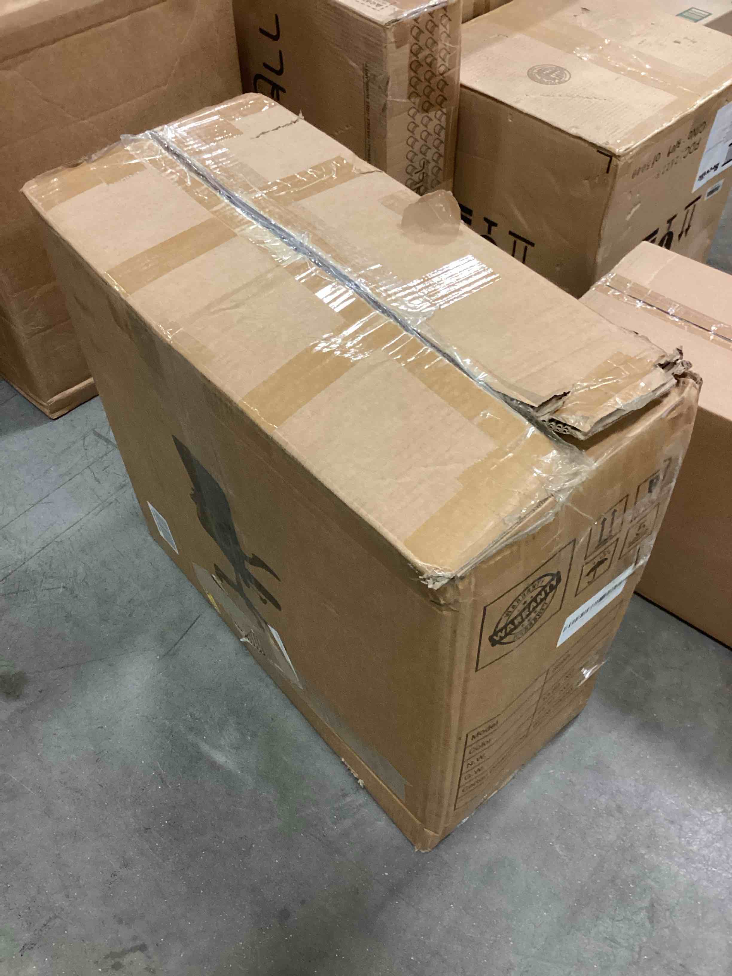 https://s3.amazonaws.com/lotting-images-prod/bidfta/BRN1899504_1754661637905.jpeg