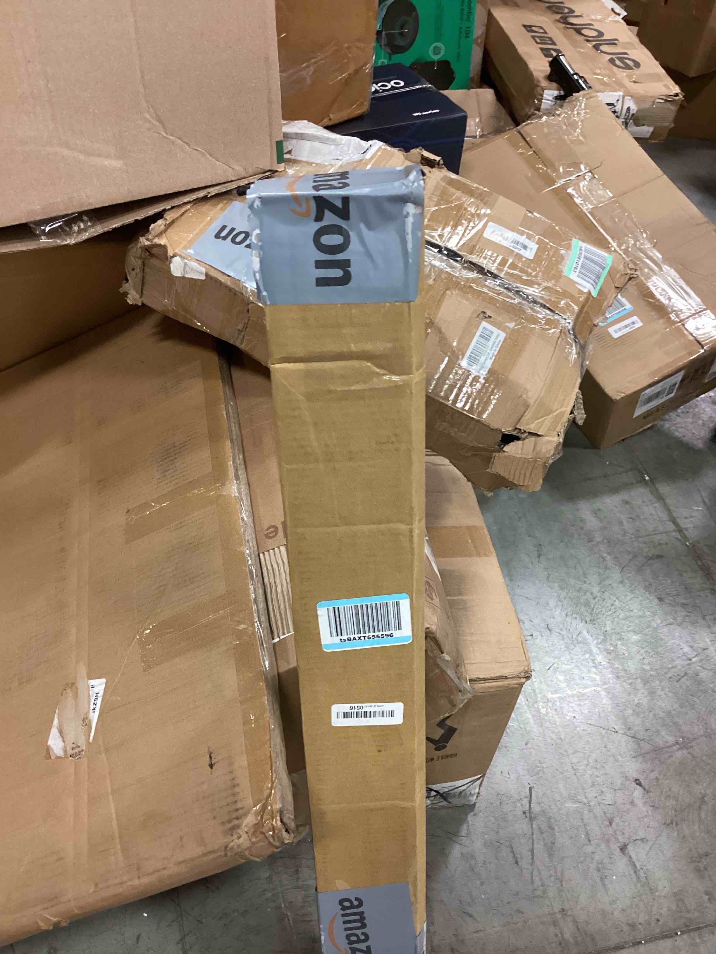 https://s3.amazonaws.com/lotting-images-prod/bidfta/BRN1899517_1754668007726.jpeg
