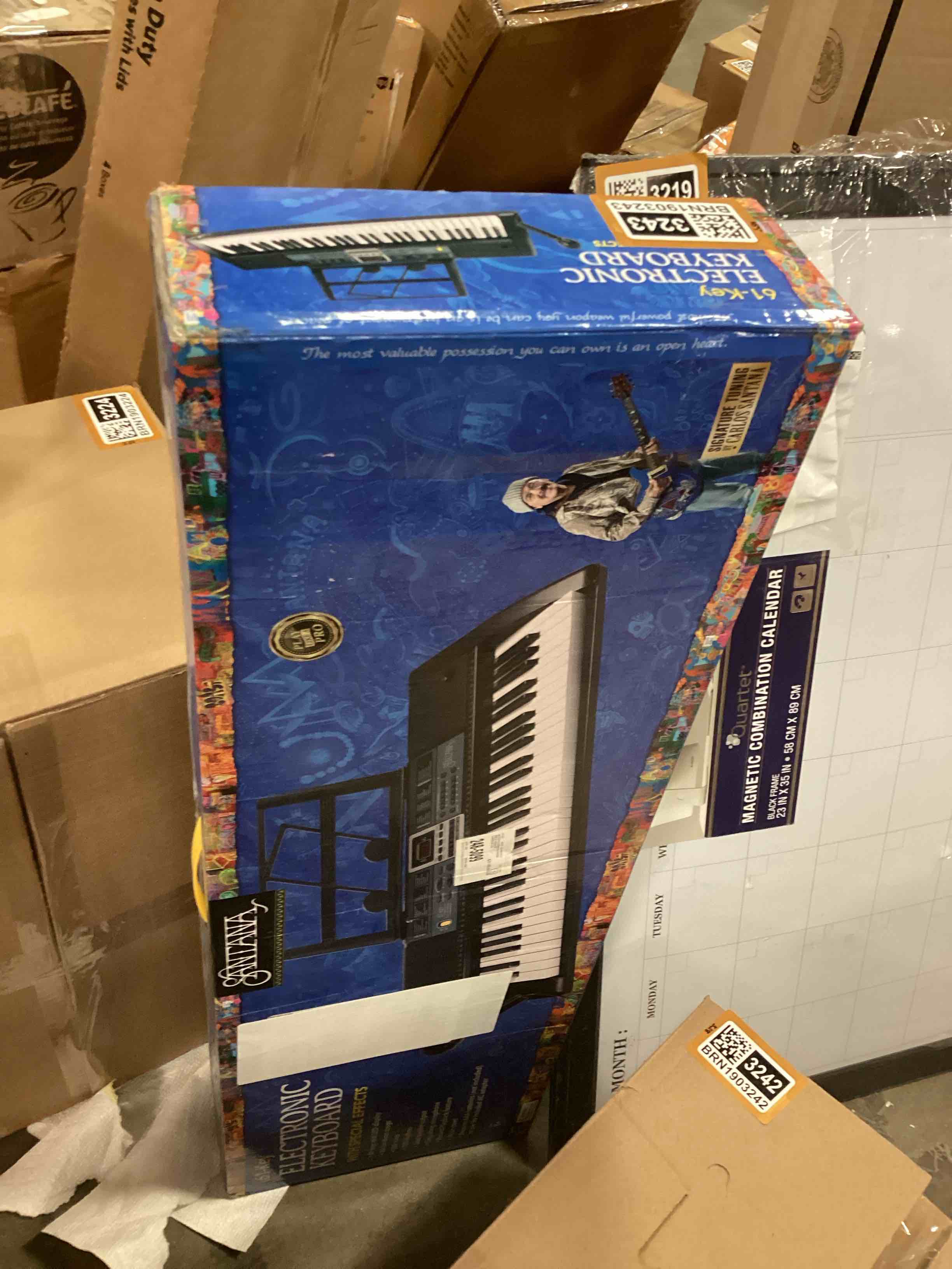 https://s3.amazonaws.com/lotting-images-prod/bidfta/BRN1903243_1742320971018.jpeg