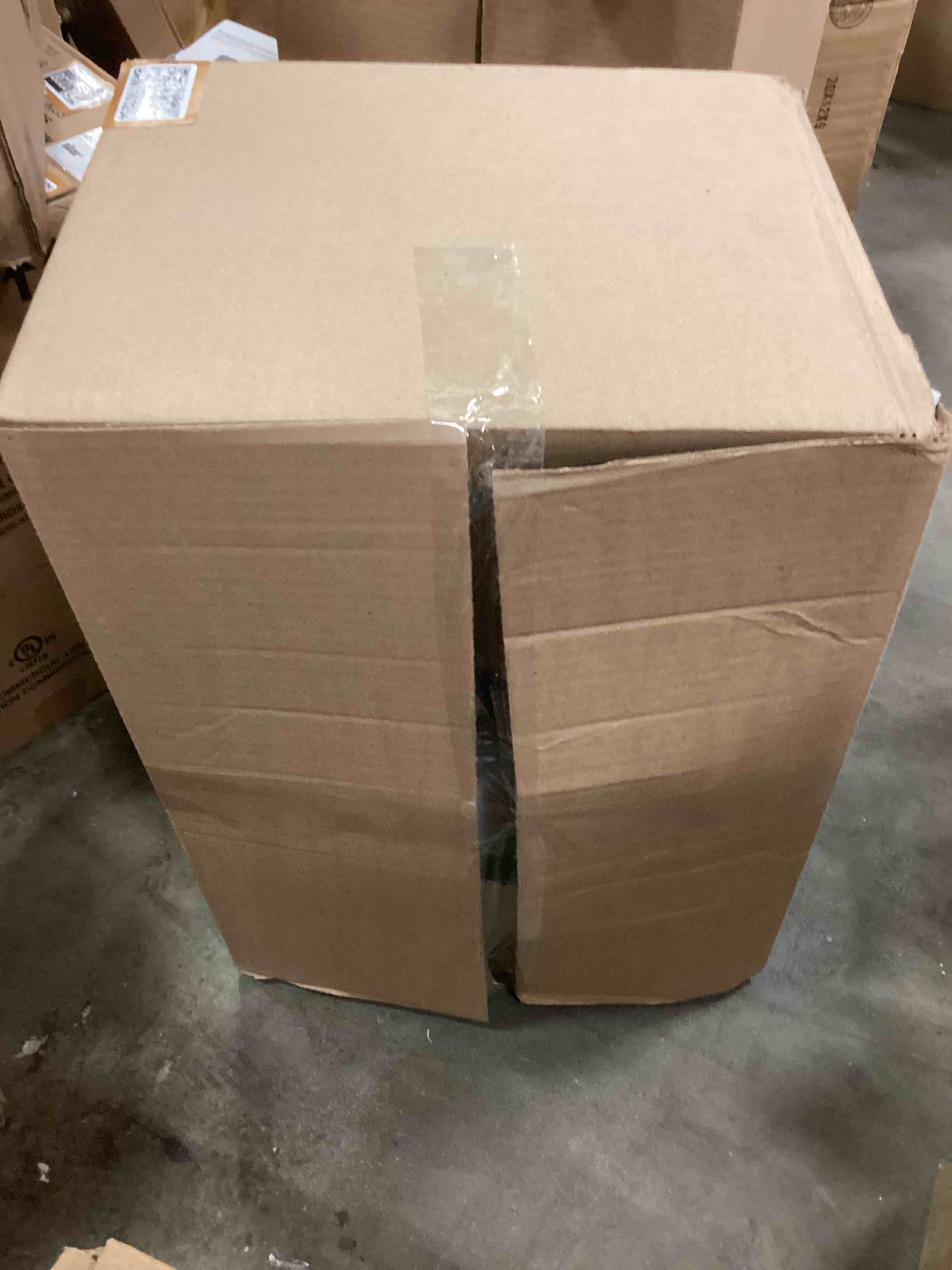 https://s3.amazonaws.com/lotting-images-prod/bidfta/BRN1903254_1742319320861.jpeg