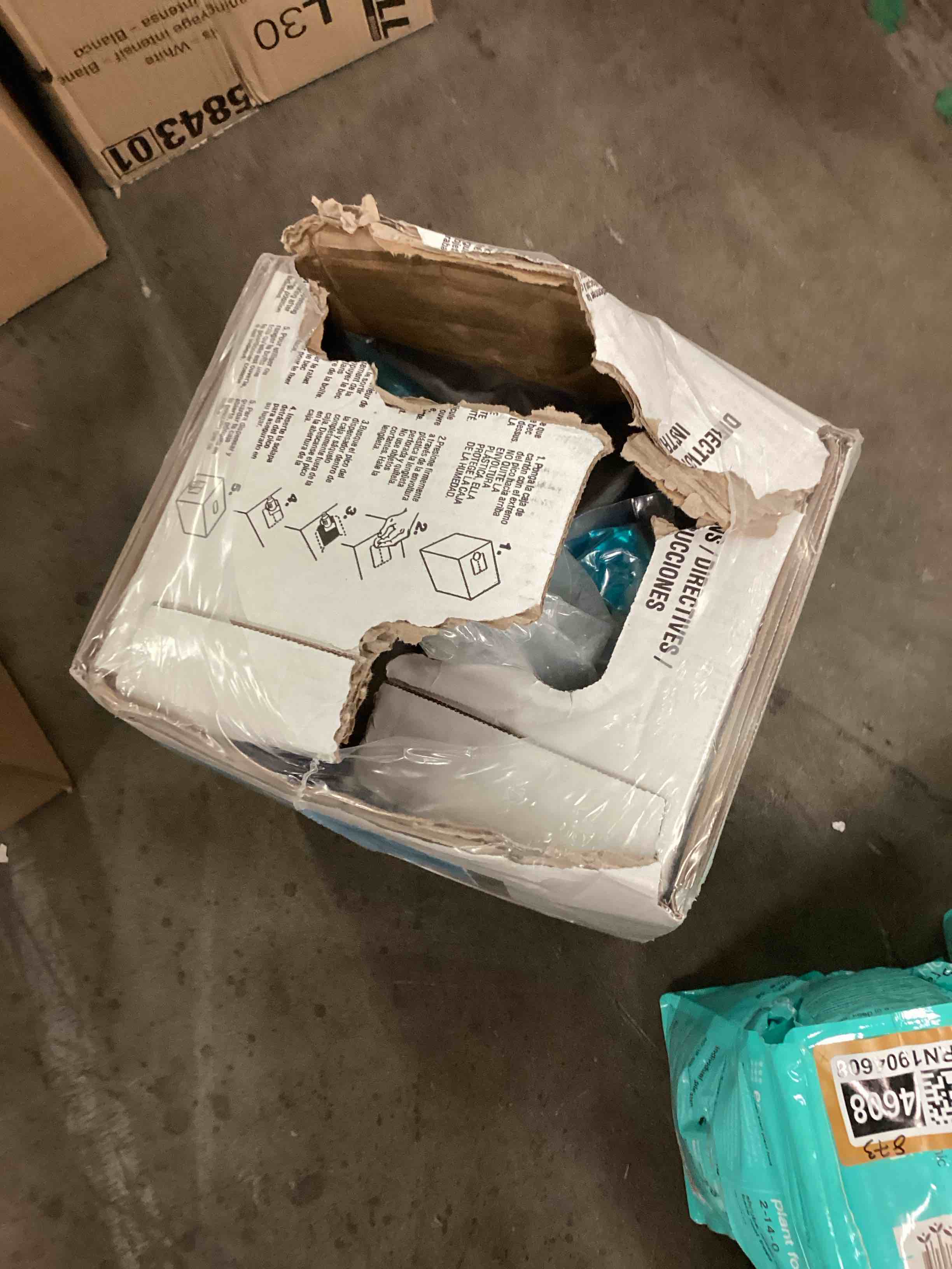 https://s3.amazonaws.com/lotting-images-prod/bidfta/BRN1904615_1745438040405.jpeg