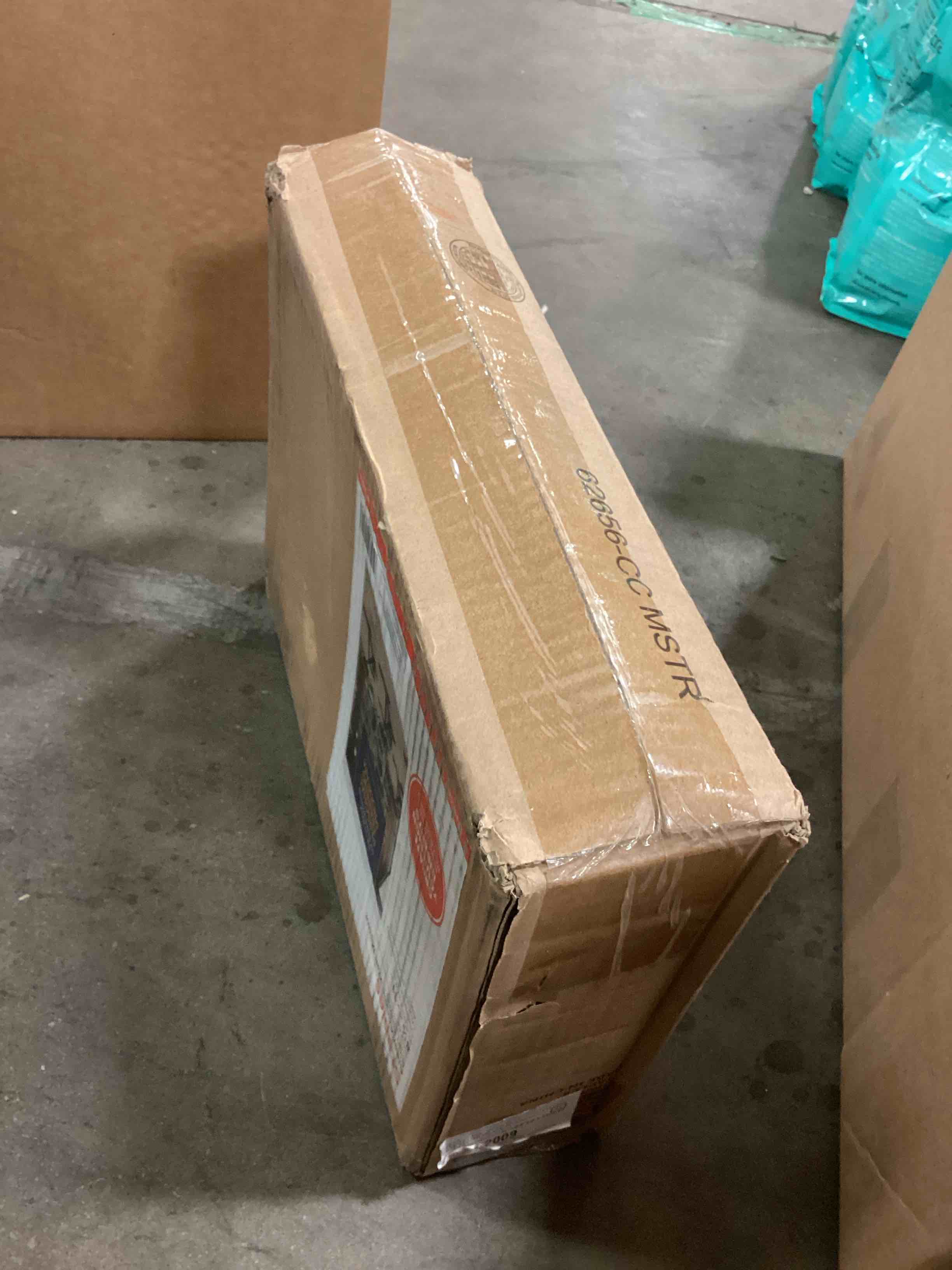 https://s3.amazonaws.com/lotting-images-prod/bidfta/BRN1904627_1745440536405.jpeg