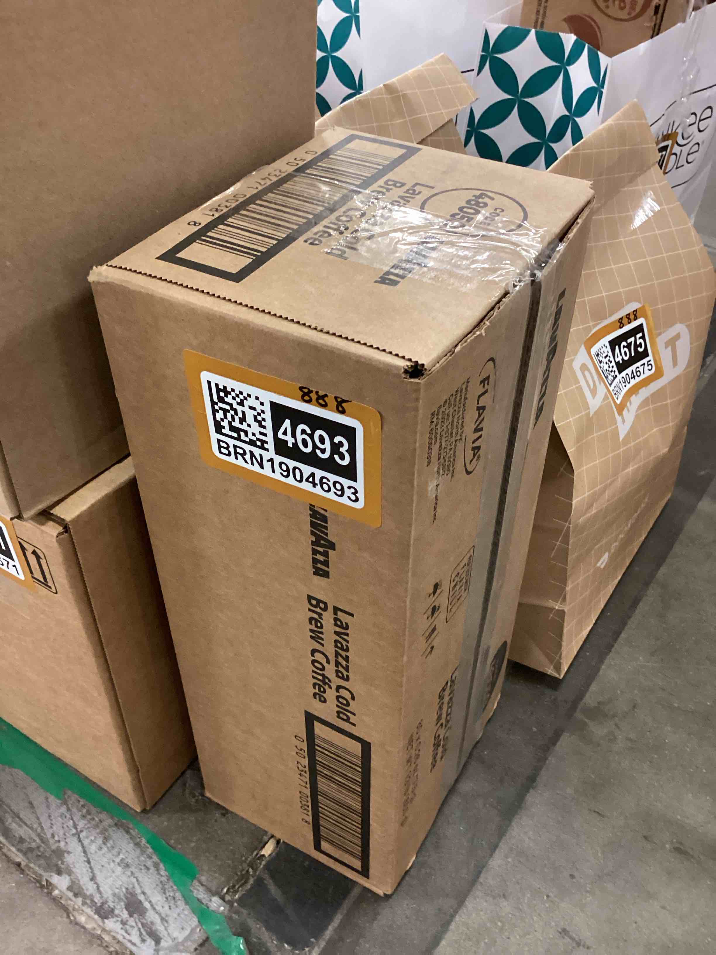 https://s3.amazonaws.com/lotting-images-prod/bidfta/BRN1904693_1745592864439.jpeg