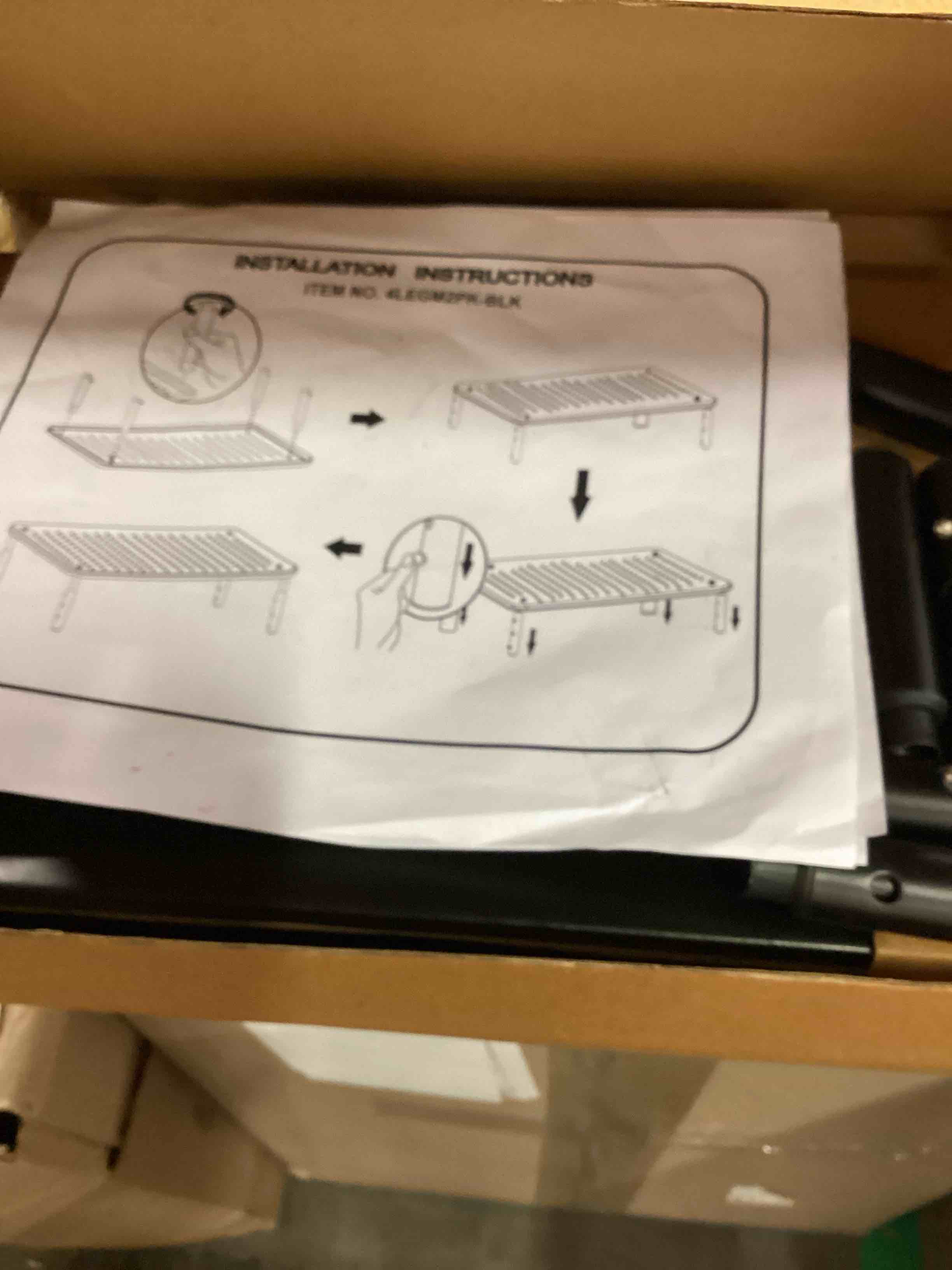 https://s3.amazonaws.com/lotting-images-prod/bidfta/BRN1905029_1745937651915.jpeg