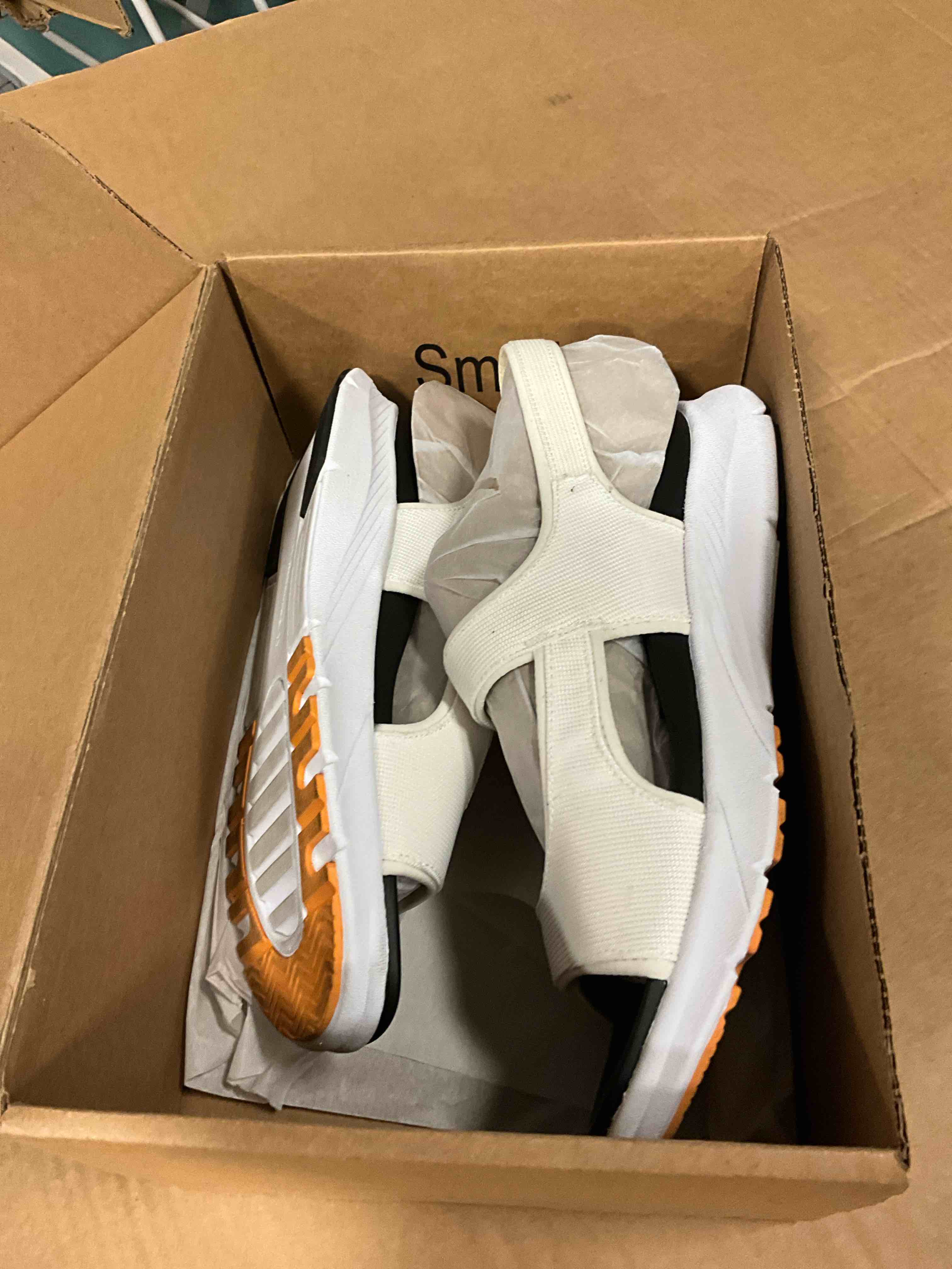 https://s3.amazonaws.com/lotting-images-prod/bidfta/BRN1907855_1752156127590.jpeg