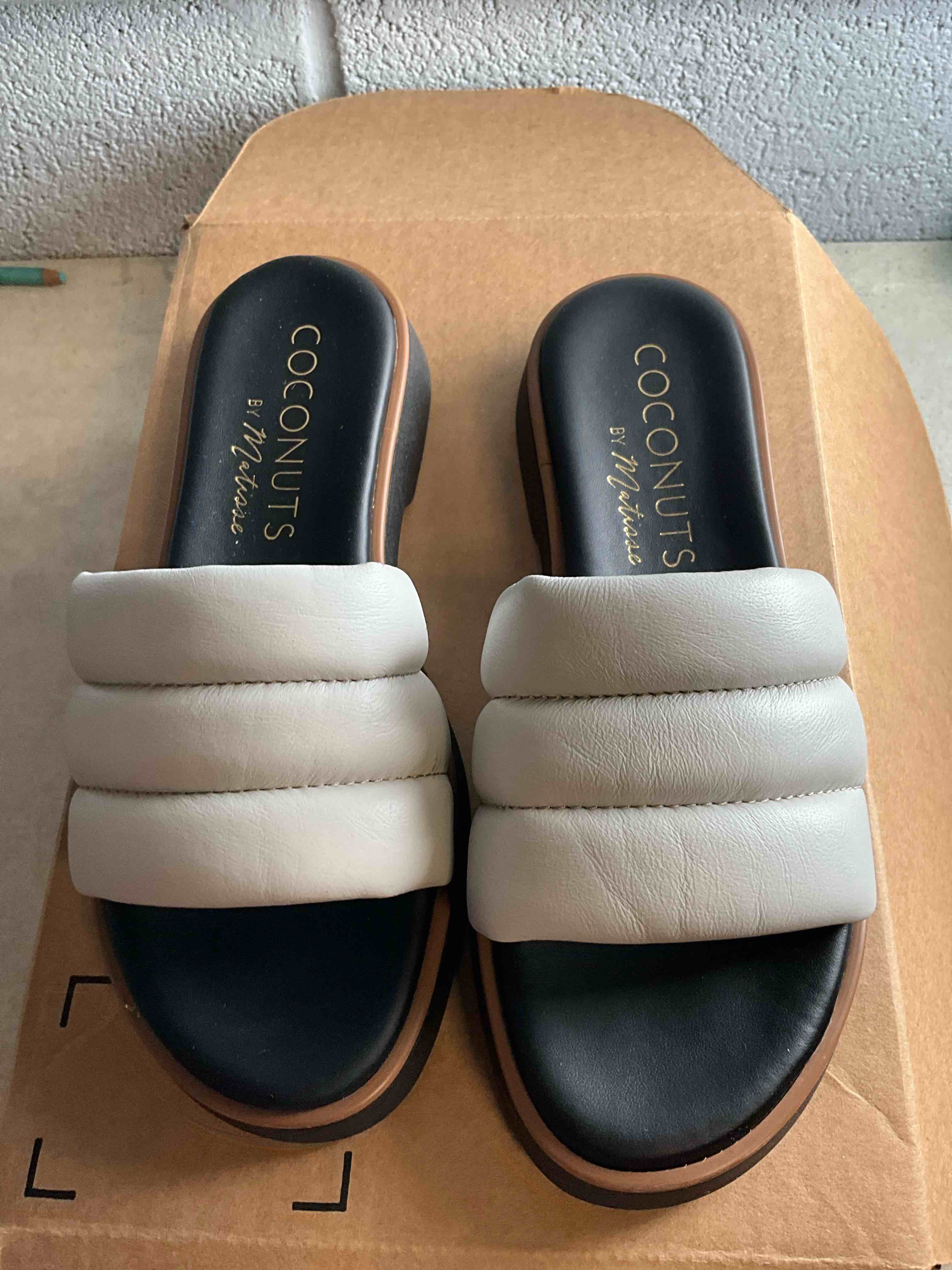 coconut x by Matisse Sandals, Size 6M