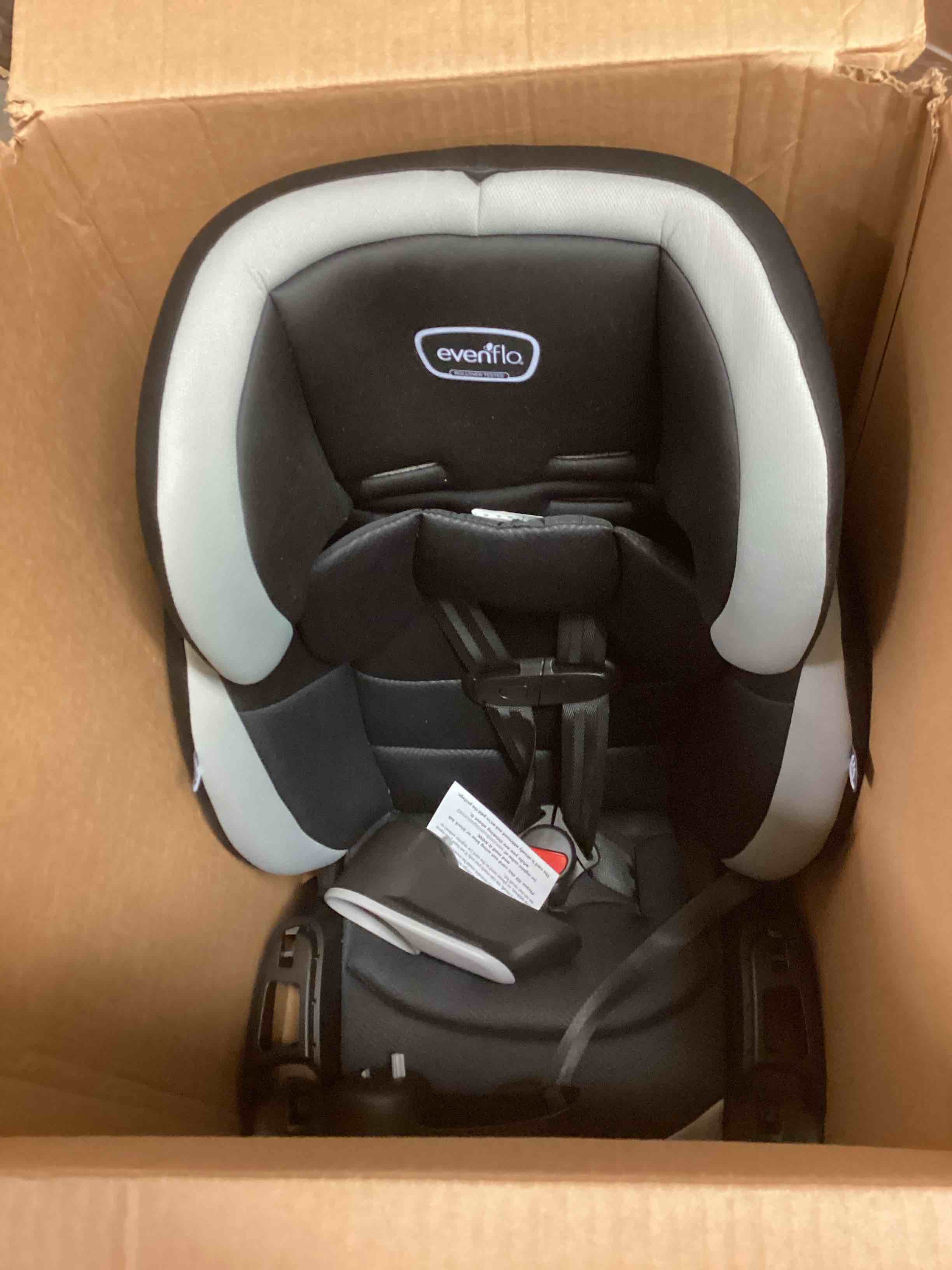 Condition photo showing New/Like New for Evenflo Maestro Sport Harness Booster Car Seat - Granite