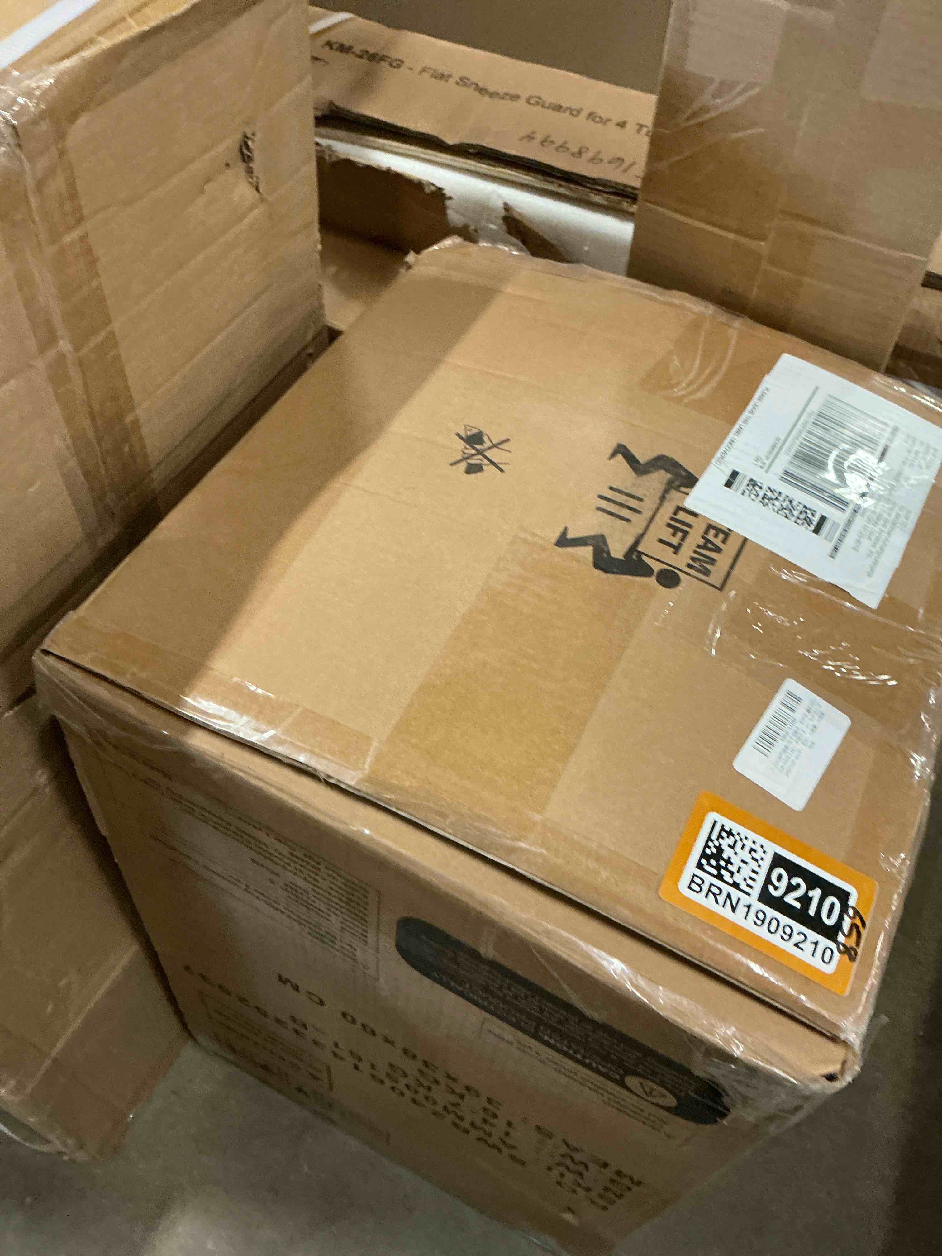 https://s3.amazonaws.com/lotting-images-prod/bidfta/BRN1909210_1743169139696.jpeg