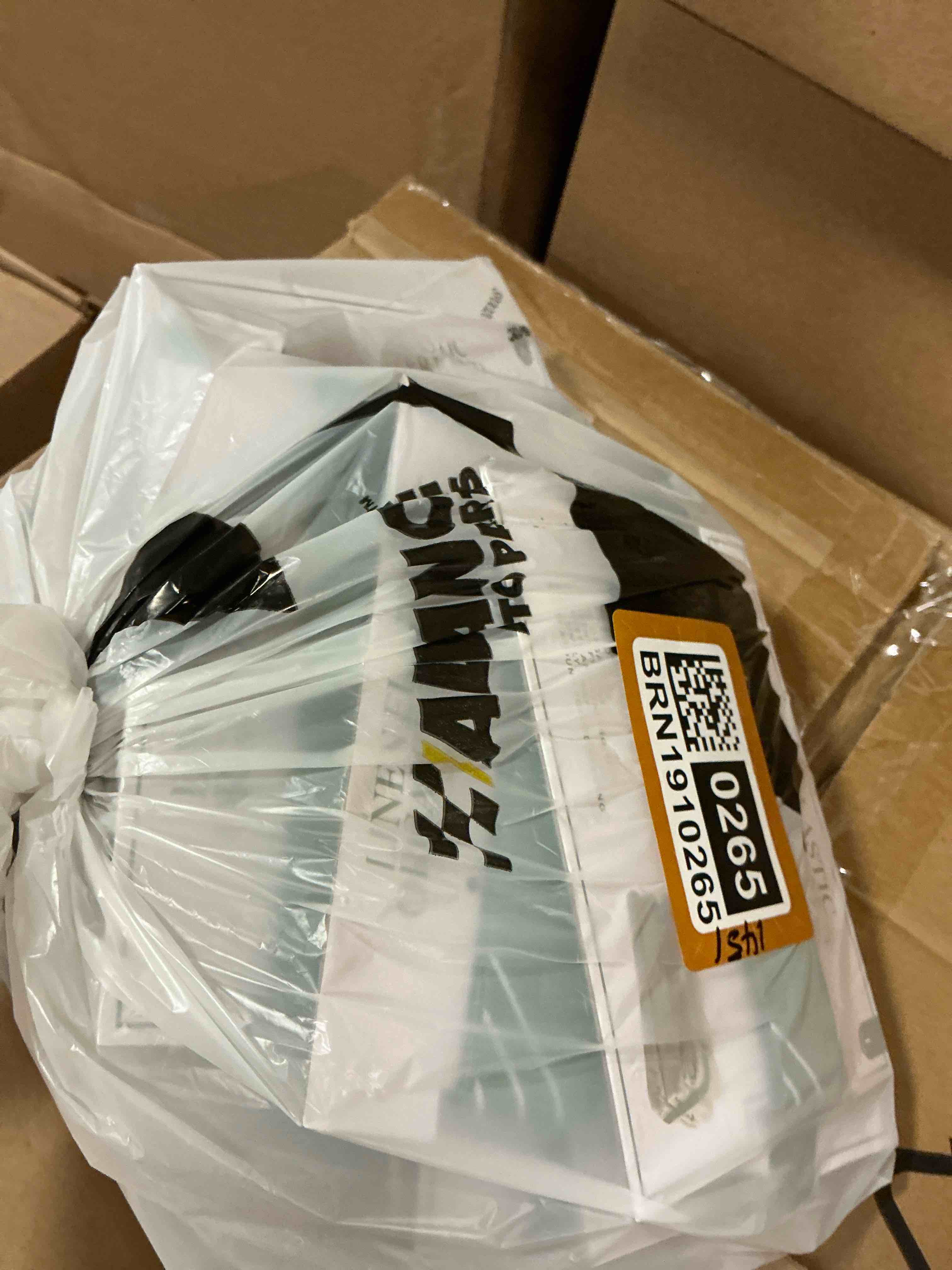 https://s3.amazonaws.com/lotting-images-prod/bidfta/BRN1910265_1750950082505.jpeg