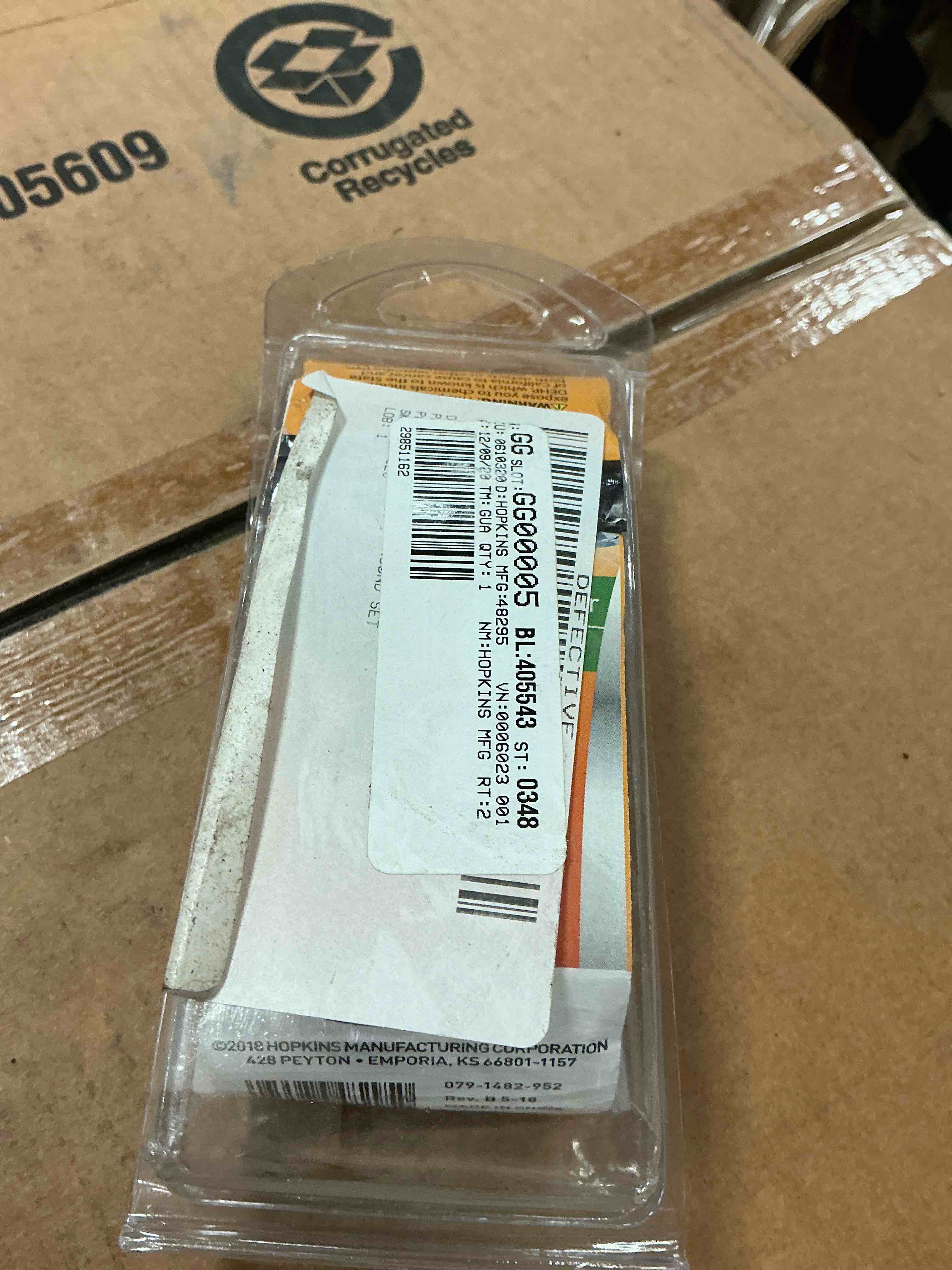 https://s3.amazonaws.com/lotting-images-prod/bidfta/BRN1910367_1751463315209.jpeg