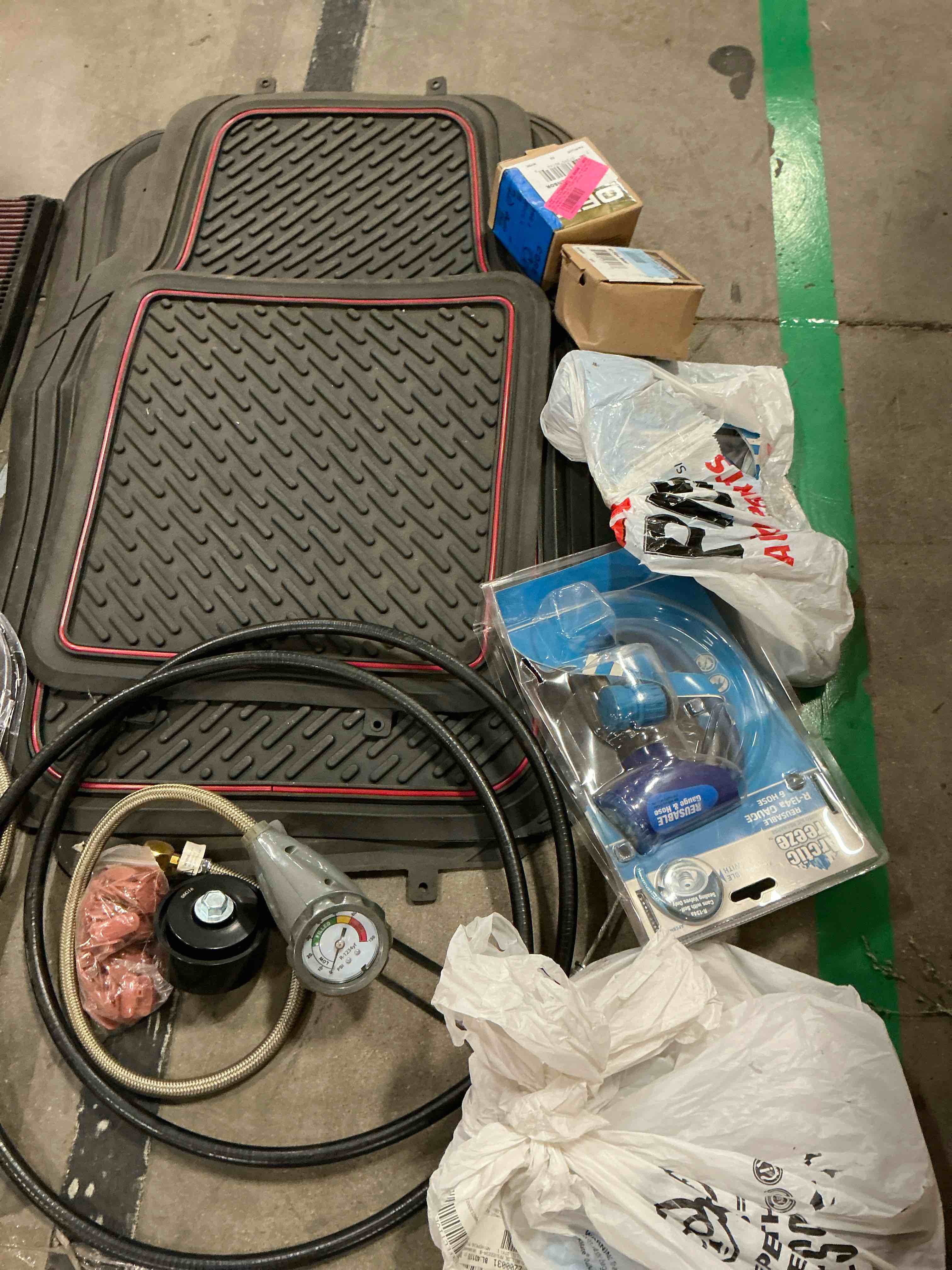 Assorted of car parts 