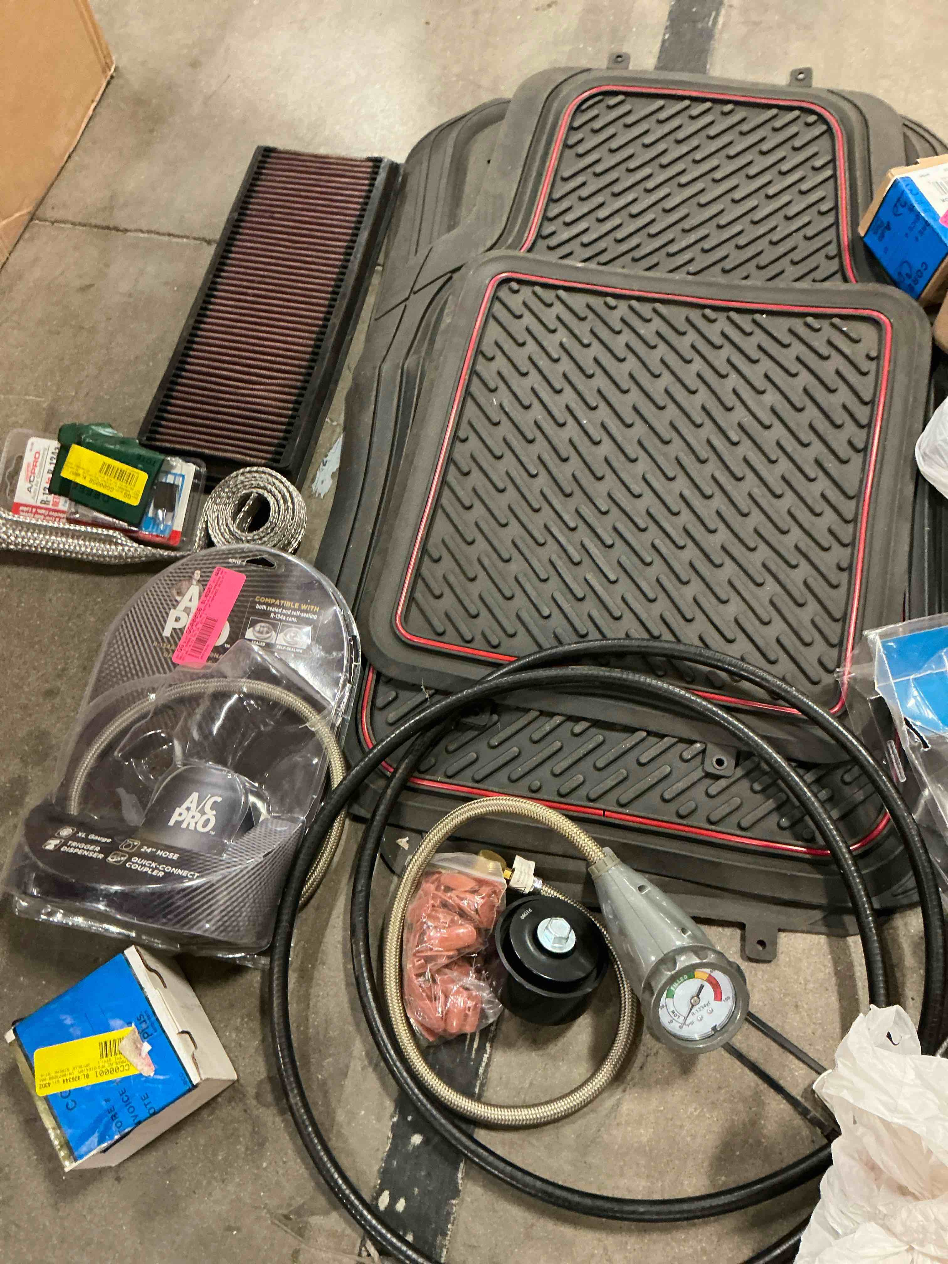 https://s3.amazonaws.com/lotting-images-prod/bidfta/BRN1910801_1753811156089.jpeg