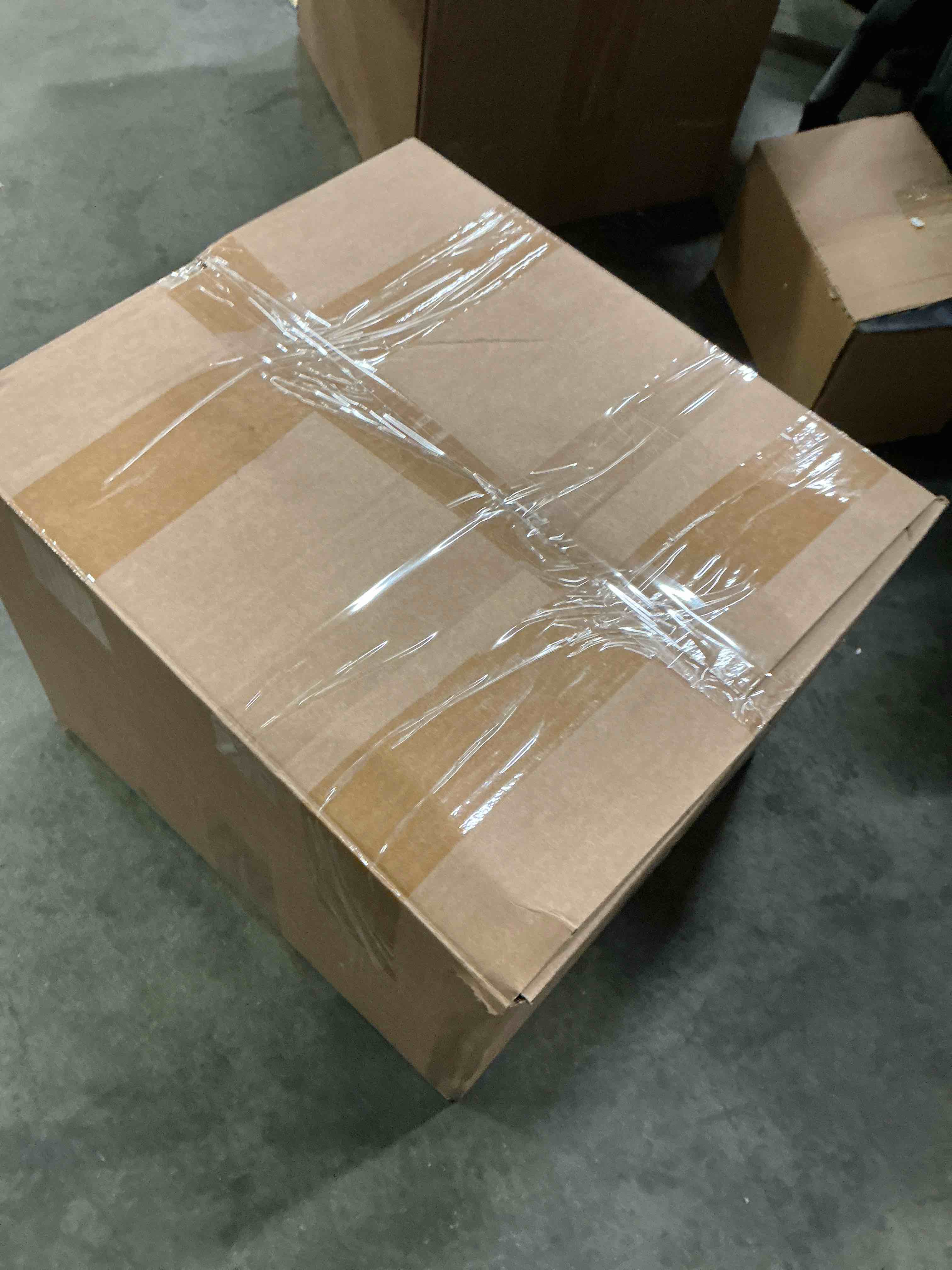 https://s3.amazonaws.com/lotting-images-prod/bidfta/BRN1910865_1754332241872.jpeg
