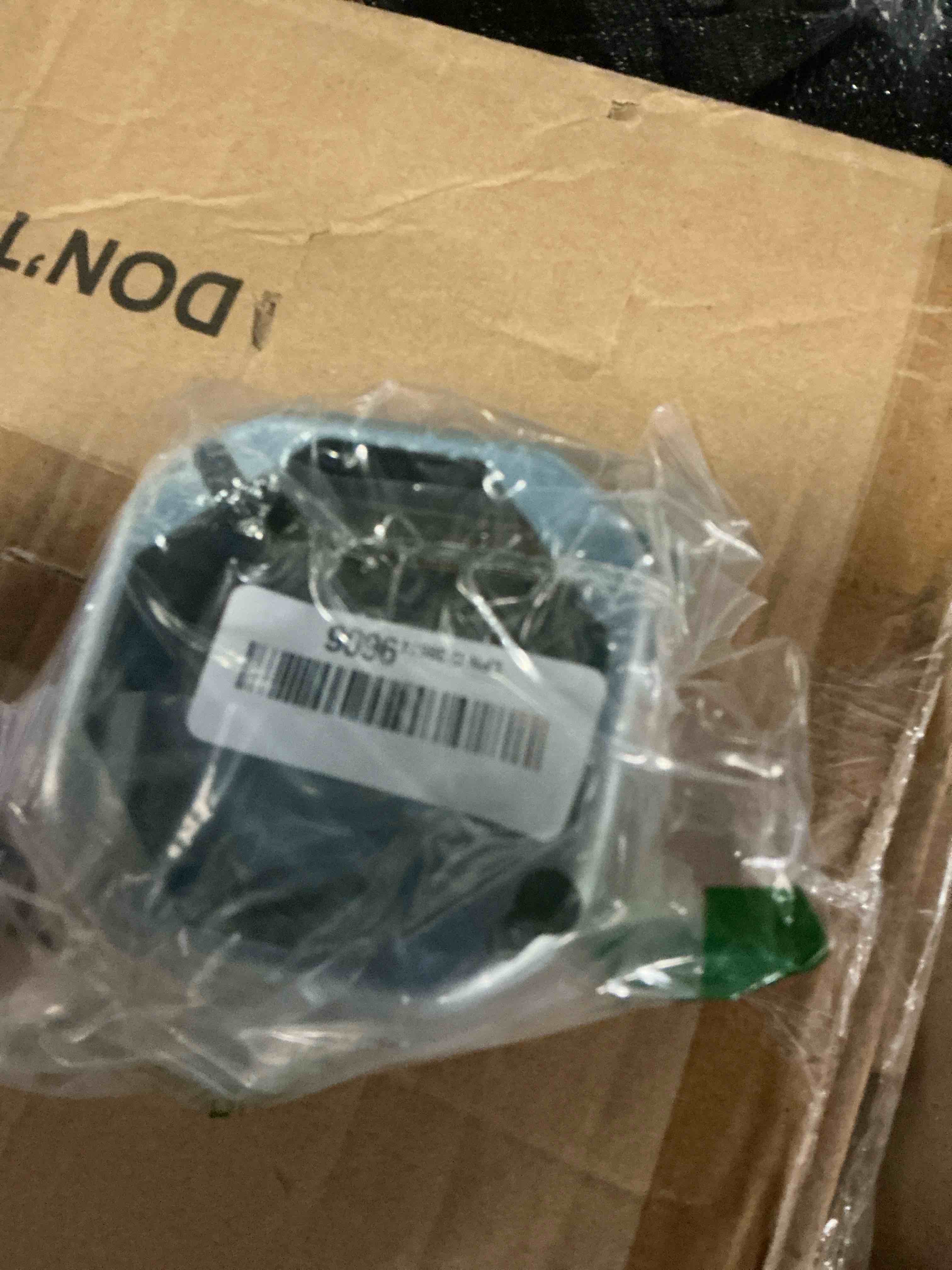 https://s3.amazonaws.com/lotting-images-prod/bidfta/BRN1910994_1755183768931.jpeg