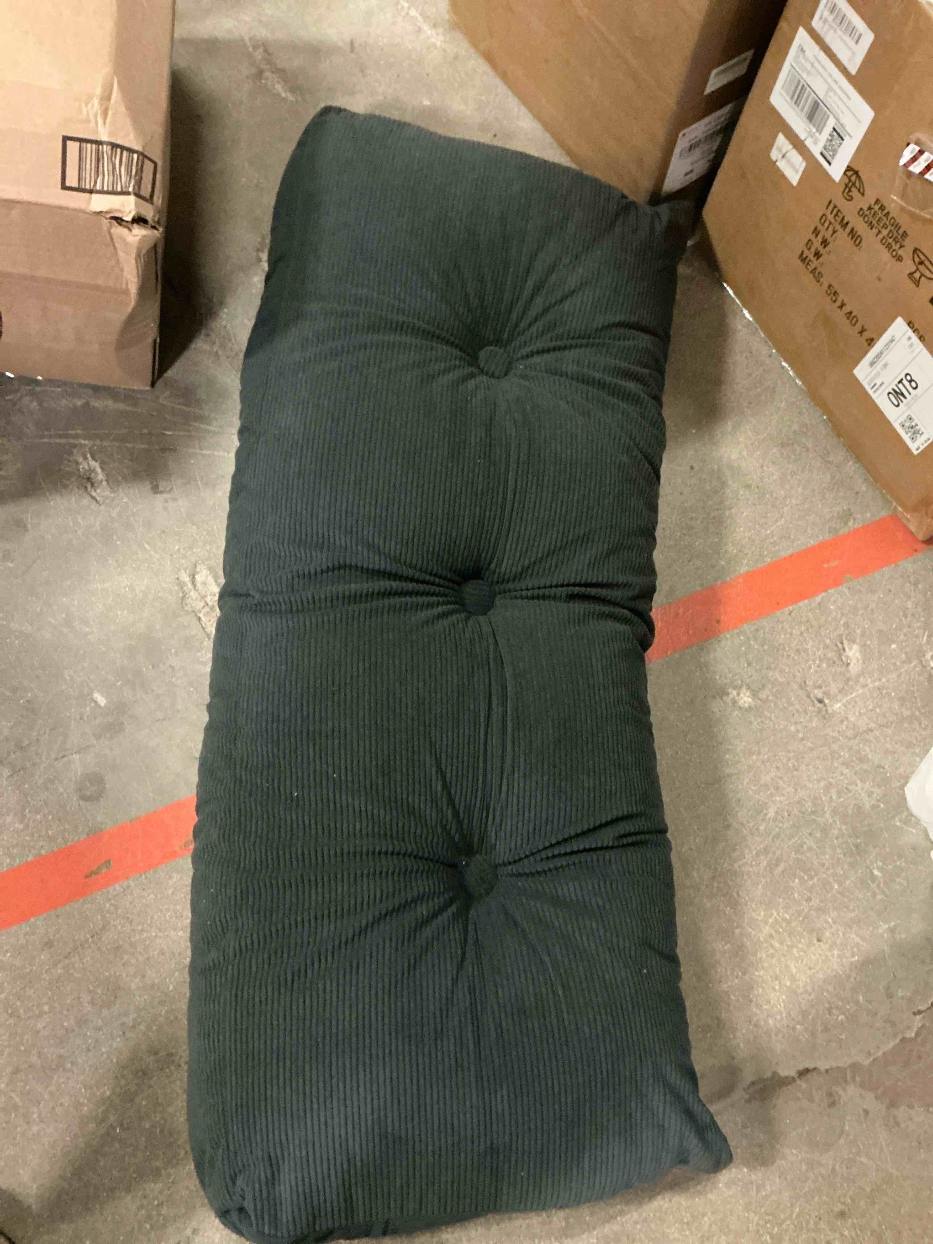 Gray chair cushion (only 1 piece)