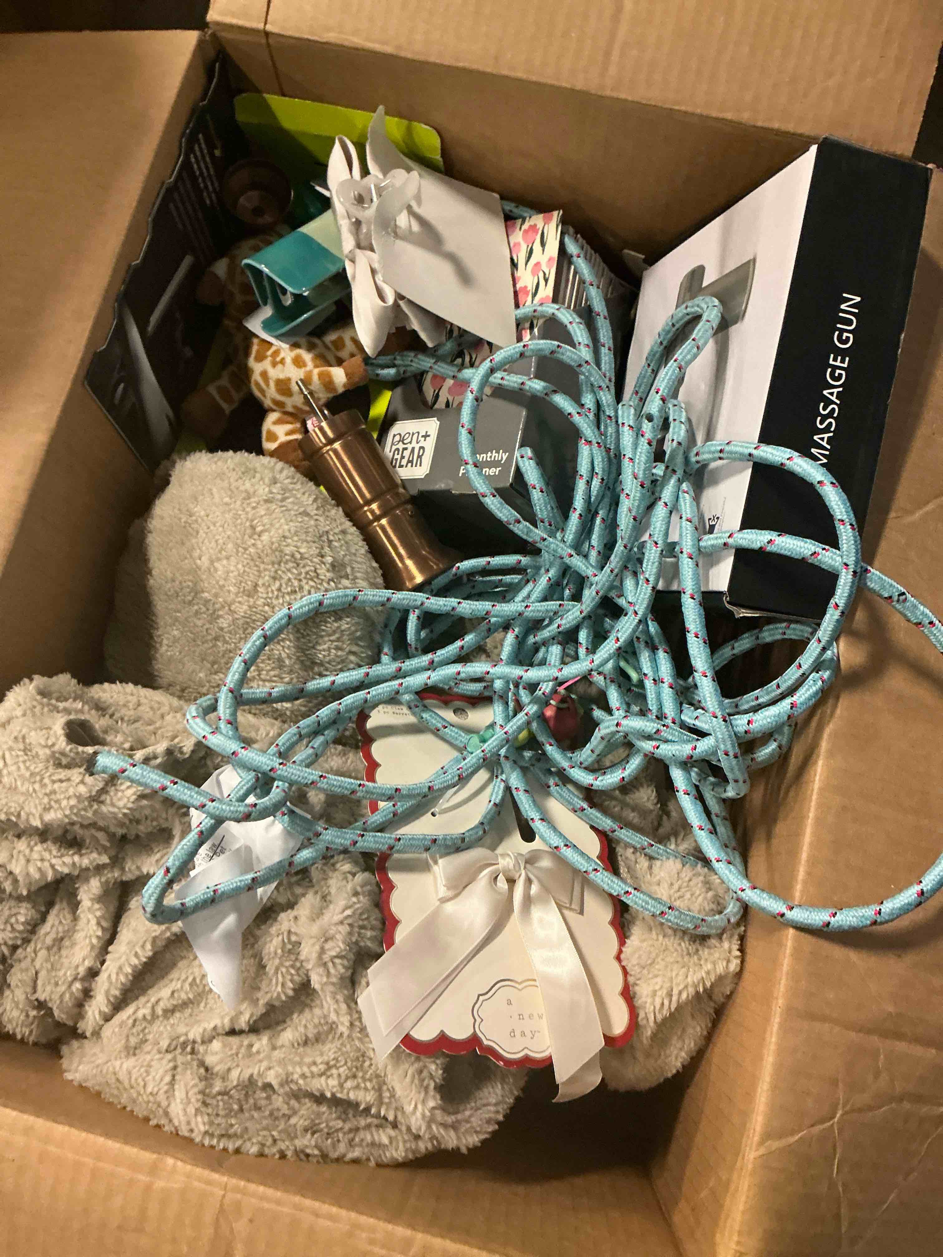 https://s3.amazonaws.com/lotting-images-prod/bidfta/BRN1911246_1755538349966.jpeg