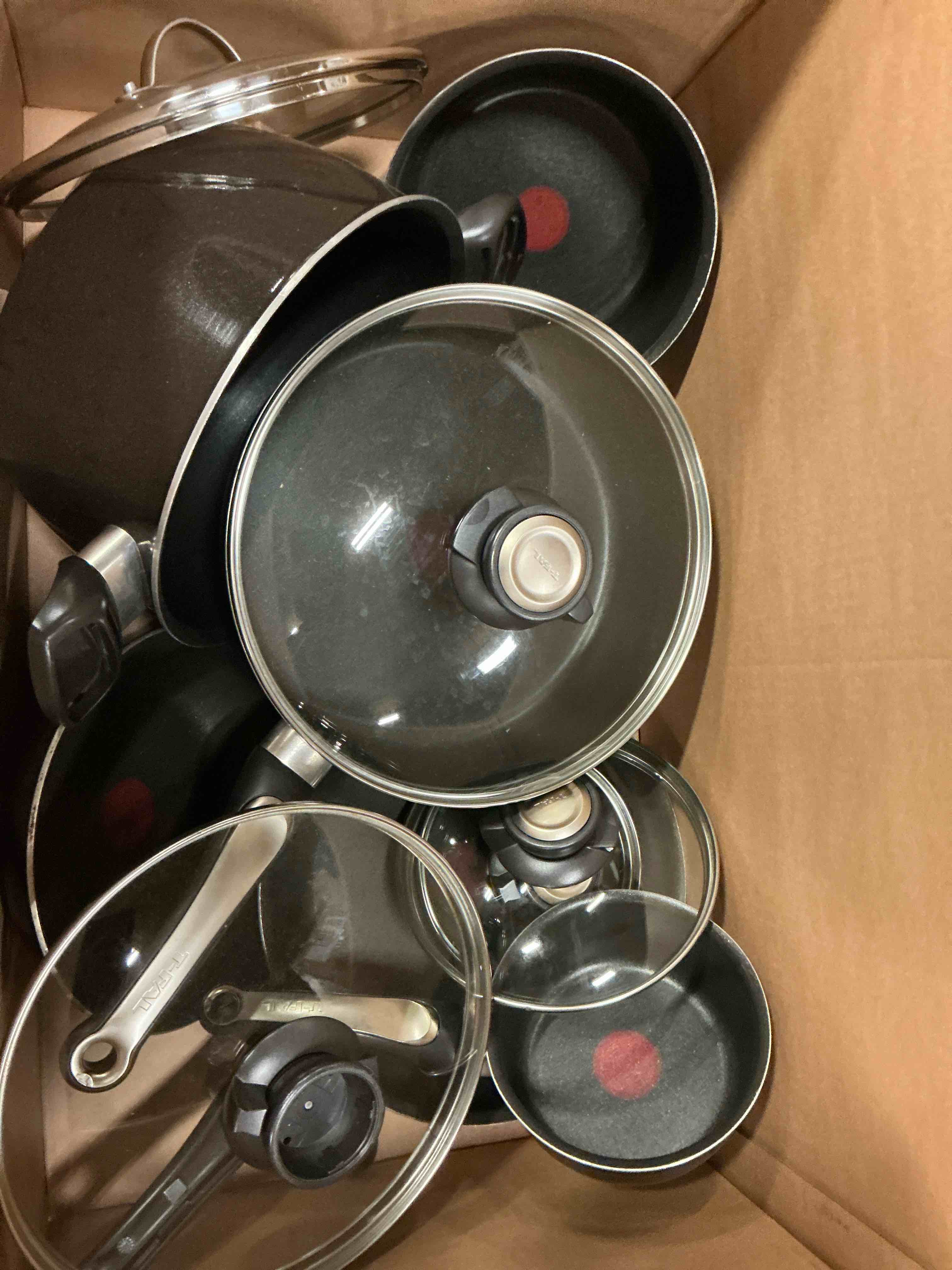 Set of pots and lids T-FAL black color  (10 pieces)
