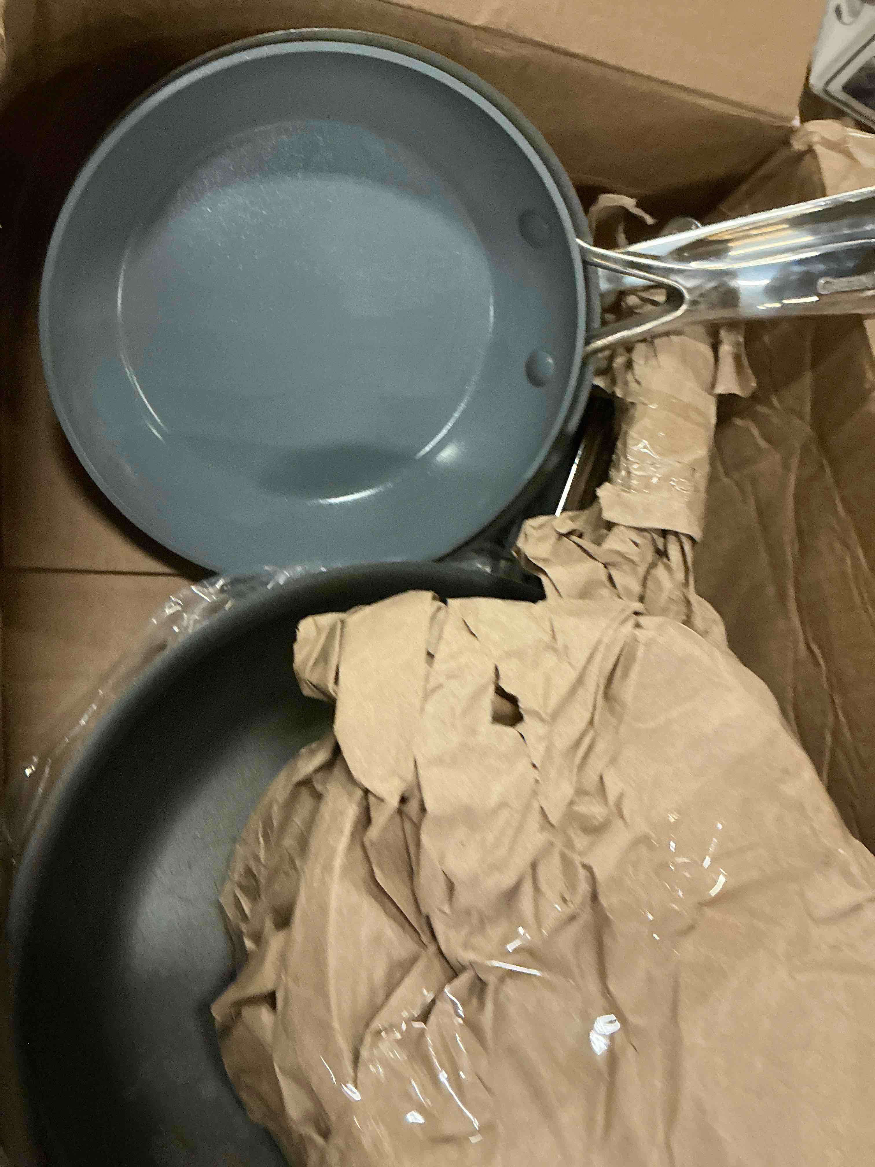 https://s3.amazonaws.com/lotting-images-prod/bidfta/BRN1911307_1755787050765.jpeg
