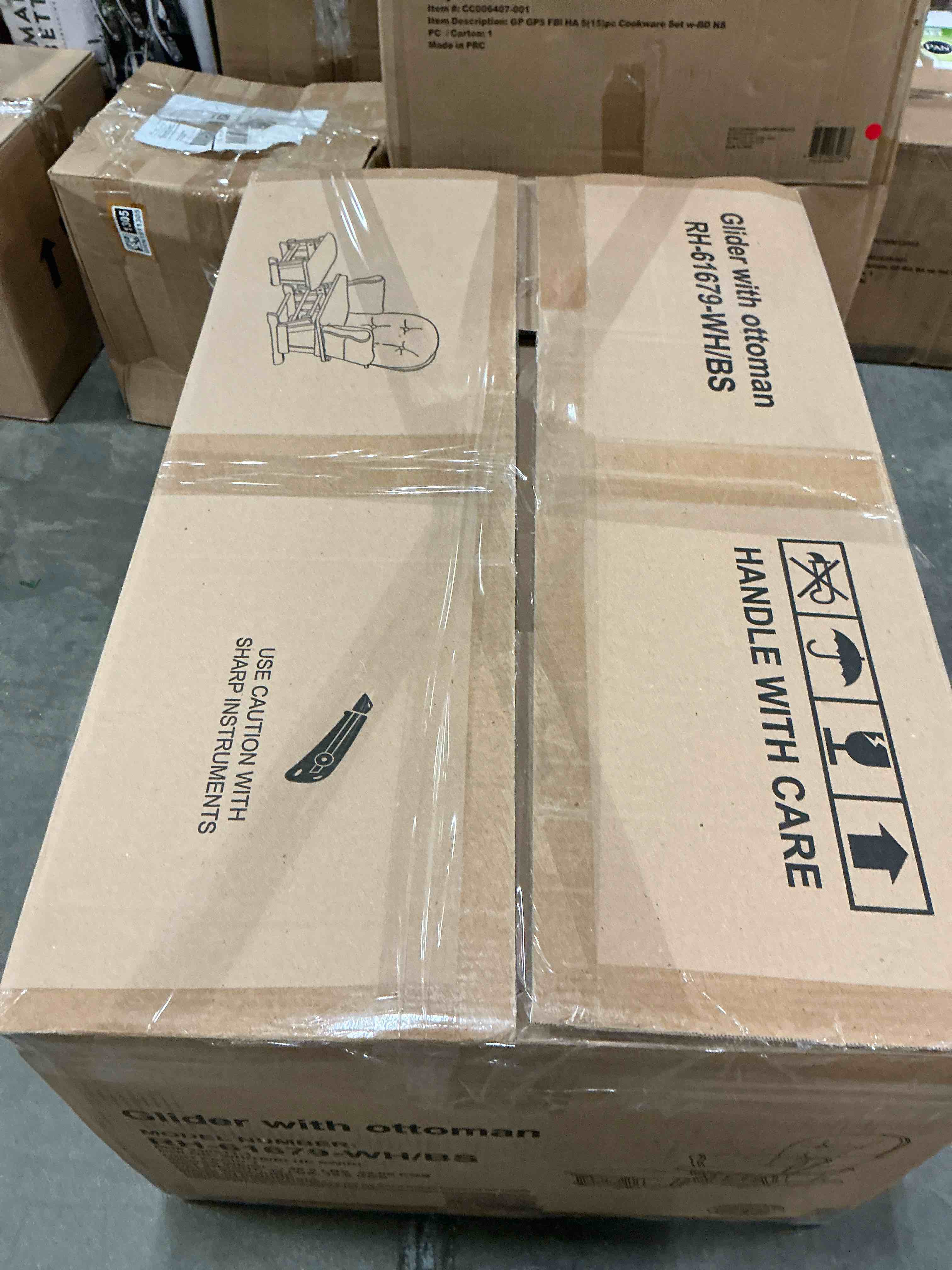 https://s3.amazonaws.com/lotting-images-prod/bidfta/BRN1911310_1755788595541.jpeg