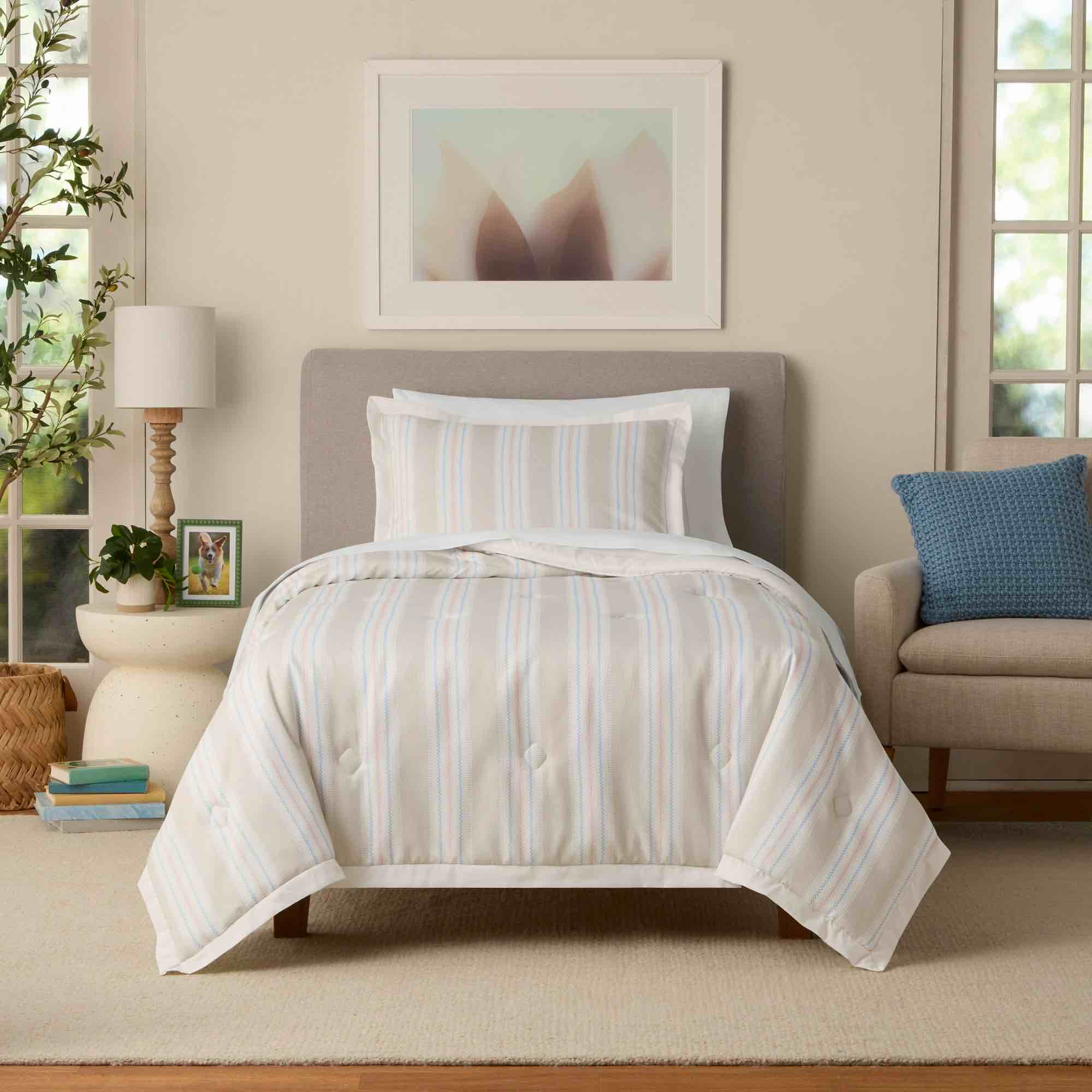 Mainstays Comfortter Set by Becky G & Alejandra F/Q