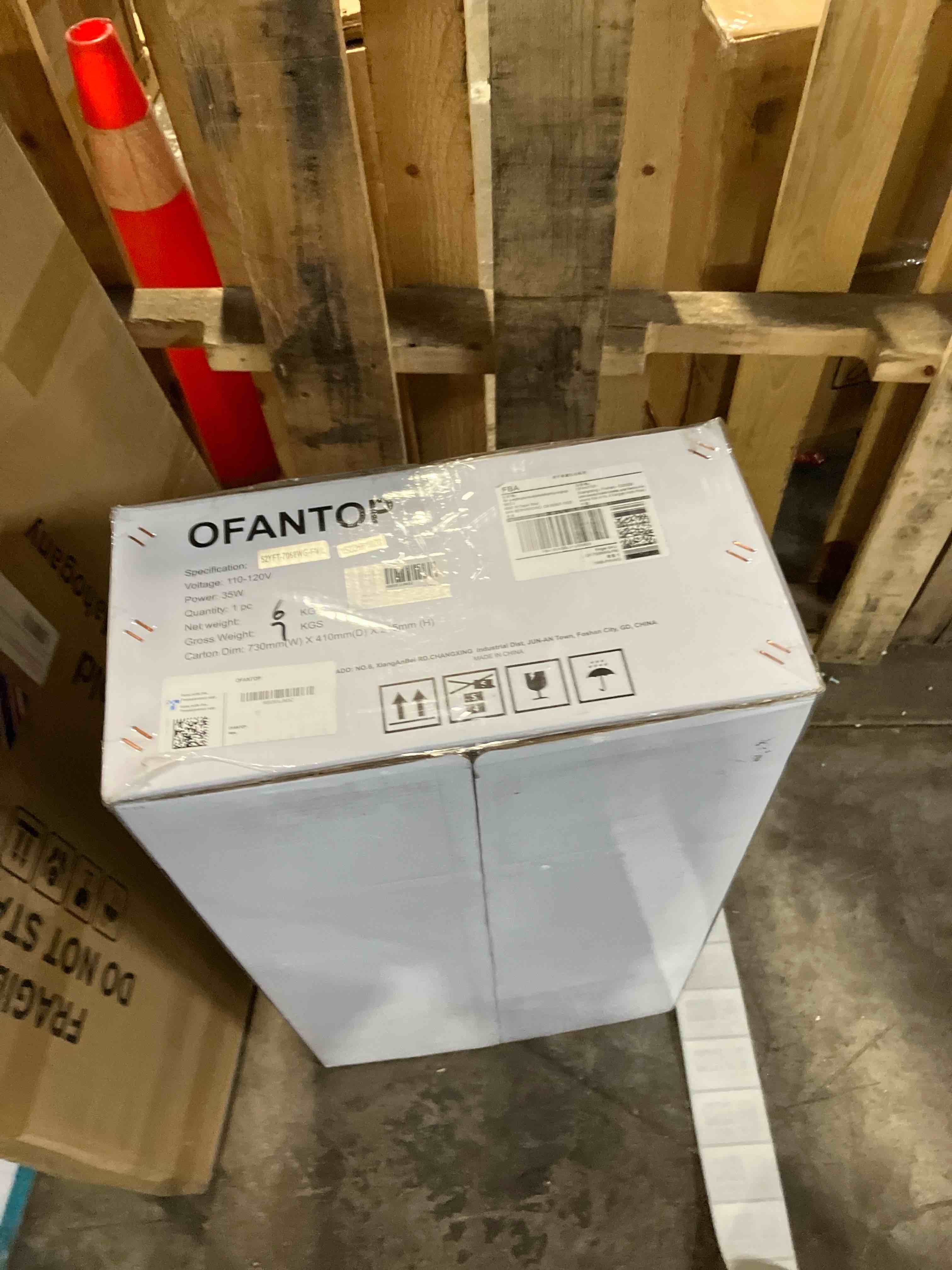 https://s3.amazonaws.com/lotting-images-prod/bidfta/BRN1942182_1757101024659.jpeg
