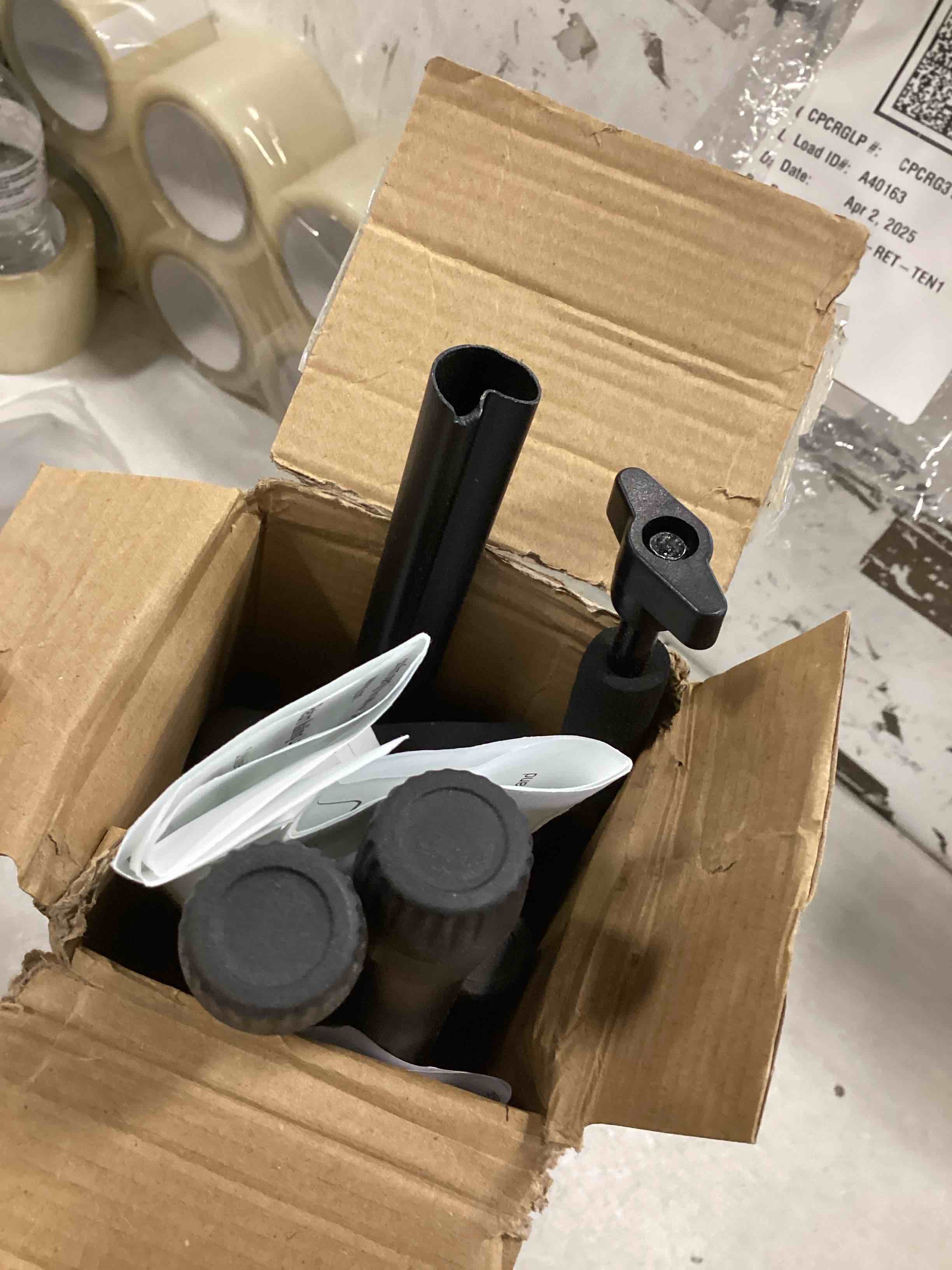 https://s3.amazonaws.com/lotting-images-prod/bidfta/BRN1962230_1744055062366.jpeg