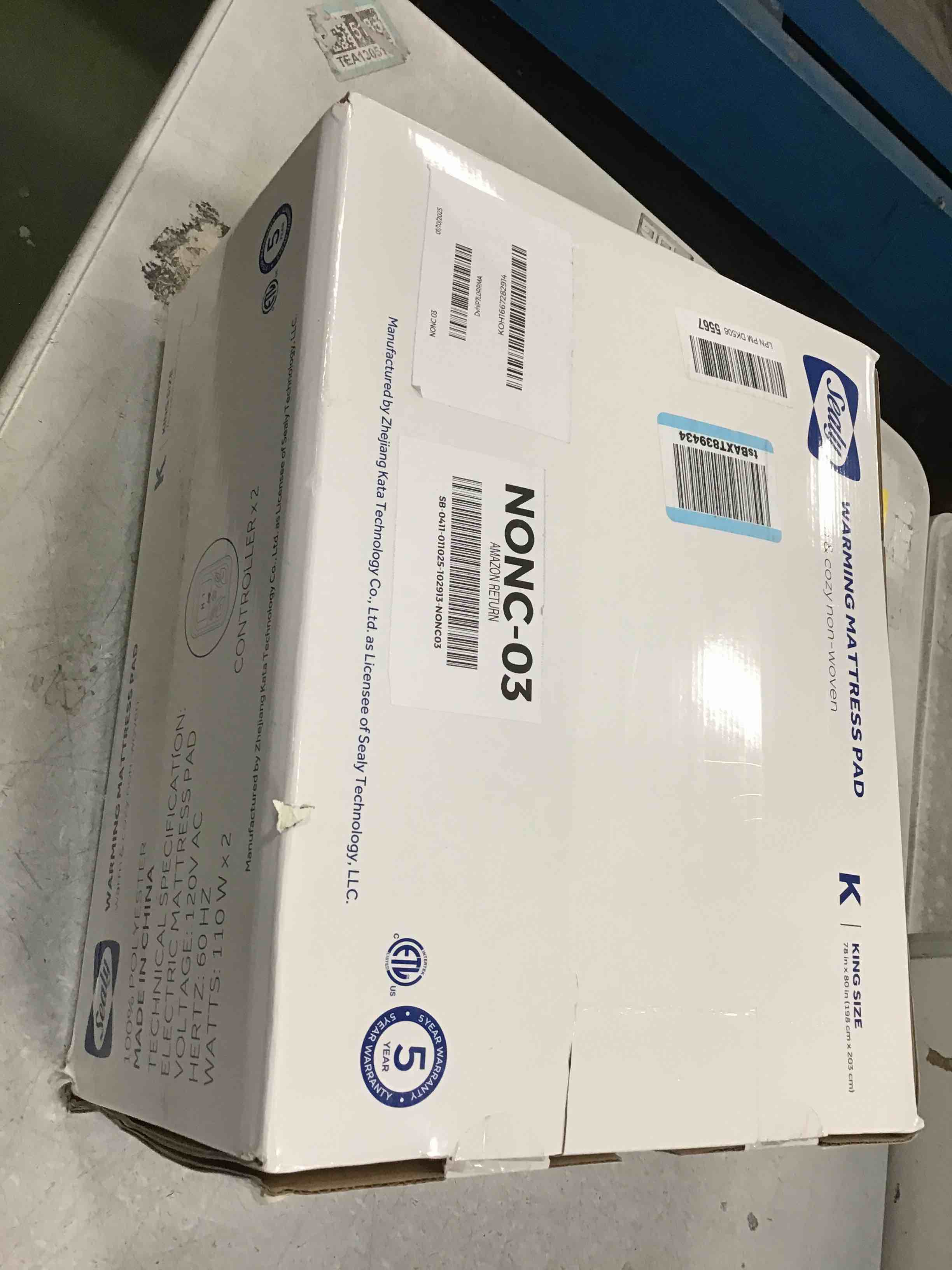 https://s3.amazonaws.com/lotting-images-prod/bidfta/BRN1963145_1743079613528.jpeg