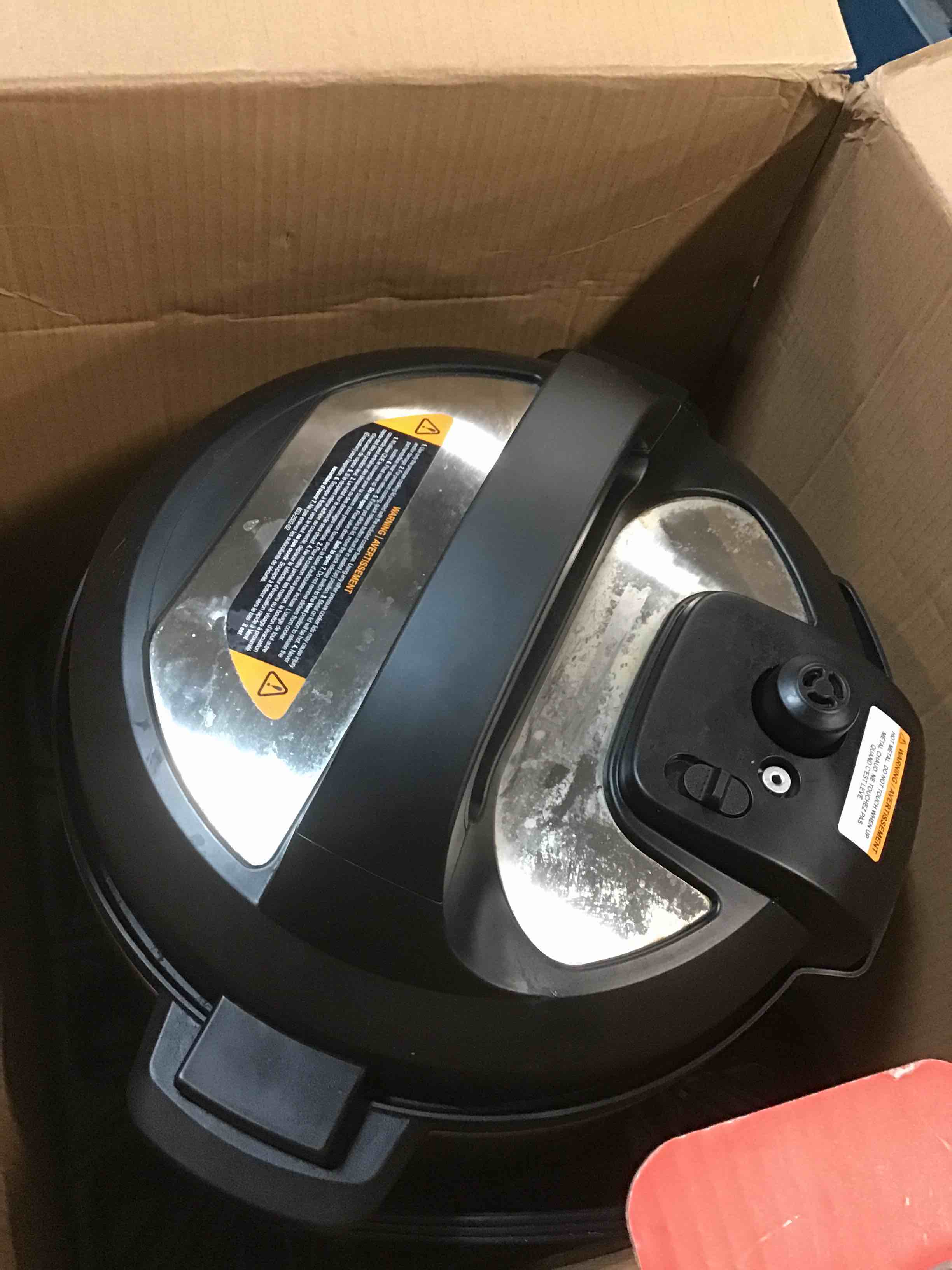 https://s3.amazonaws.com/lotting-images-prod/bidfta/BRN1965210_1744918114783.jpeg