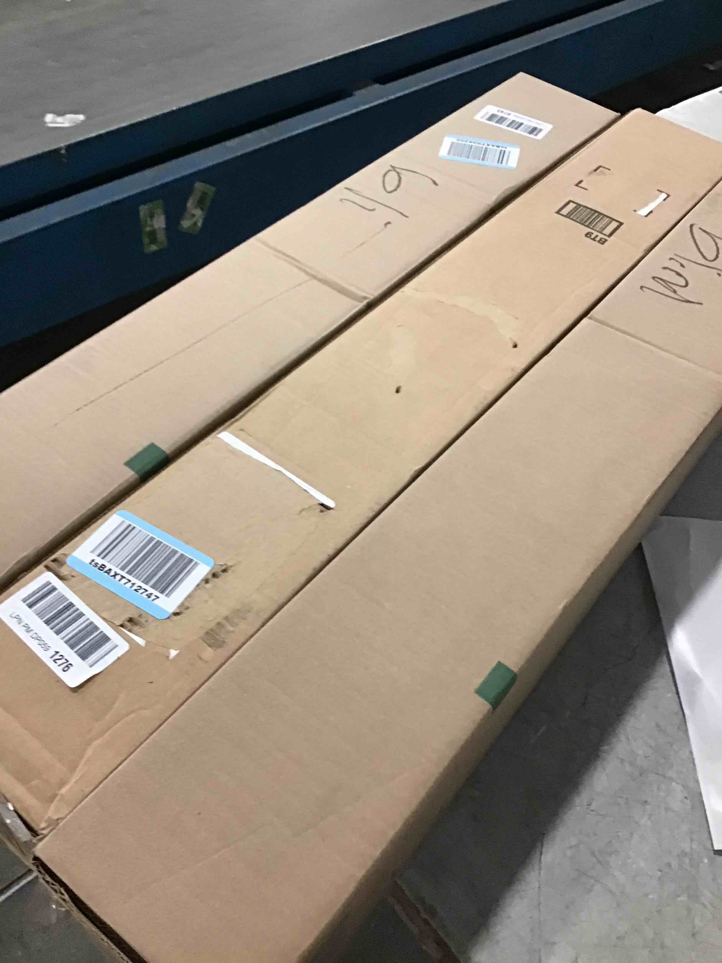 https://s3.amazonaws.com/lotting-images-prod/bidfta/BRN1966428_1743012604428.jpeg