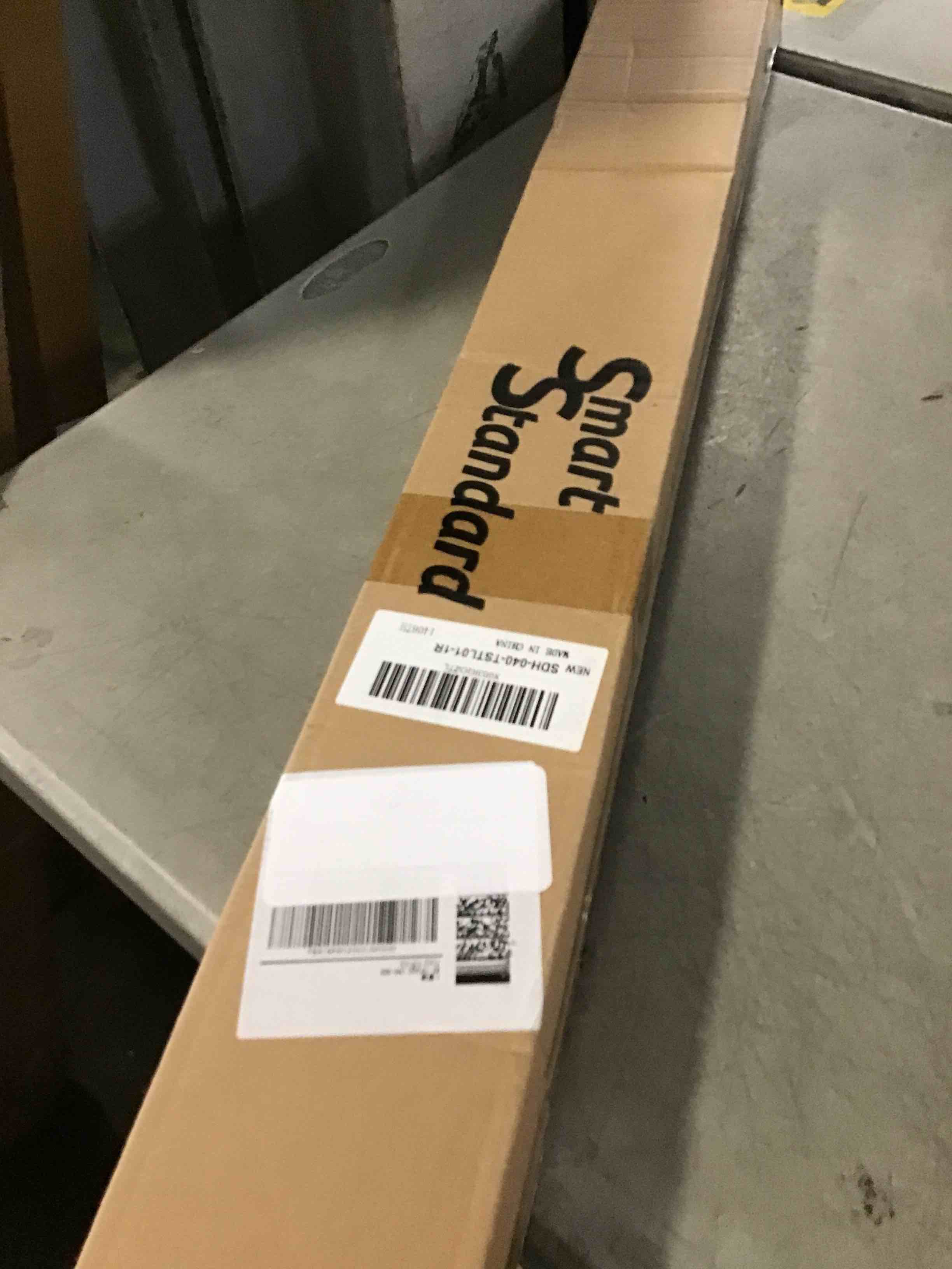 https://s3.amazonaws.com/lotting-images-prod/bidfta/BRN1966884_1743184315200.jpeg